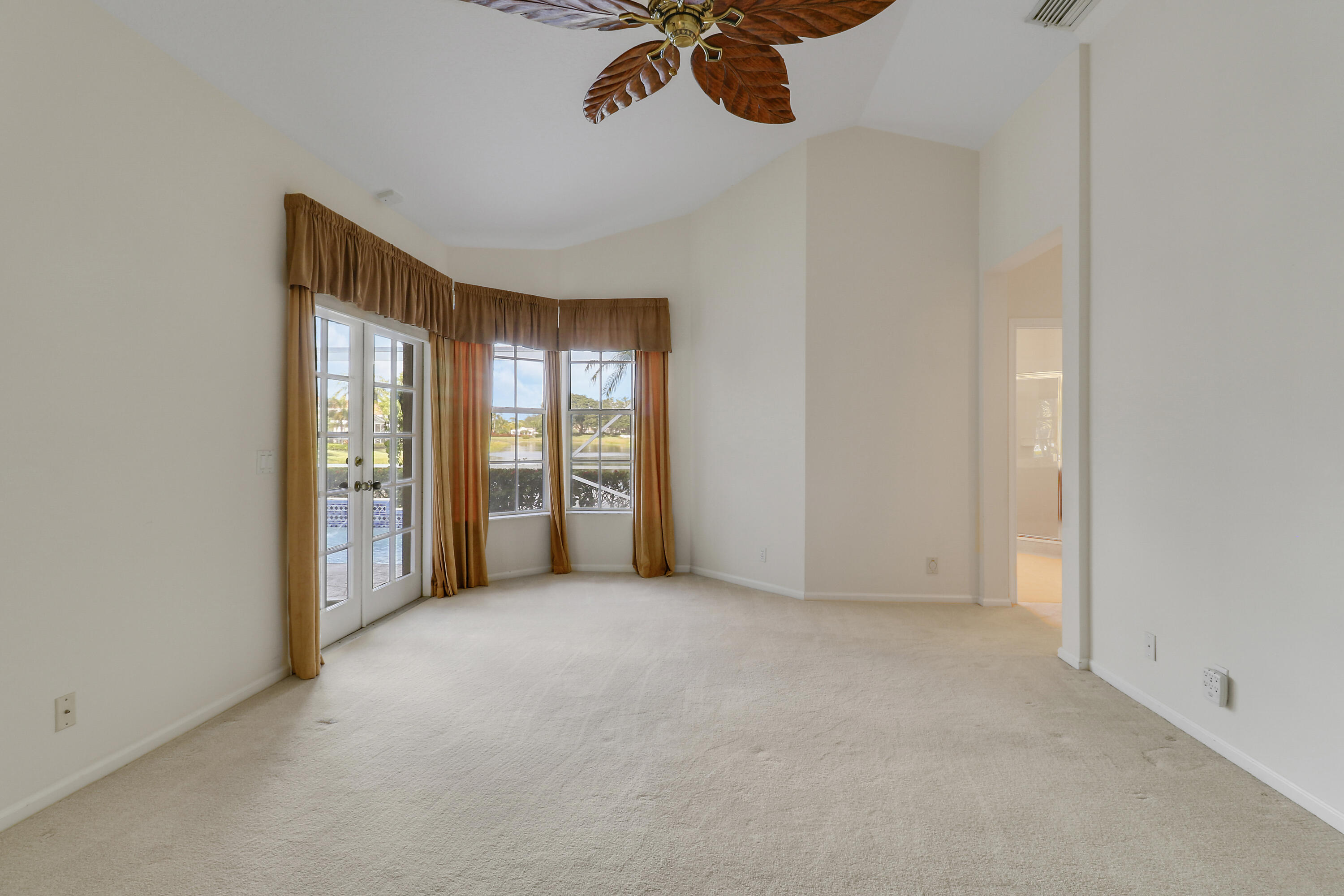 MLS #R11143169 image #42