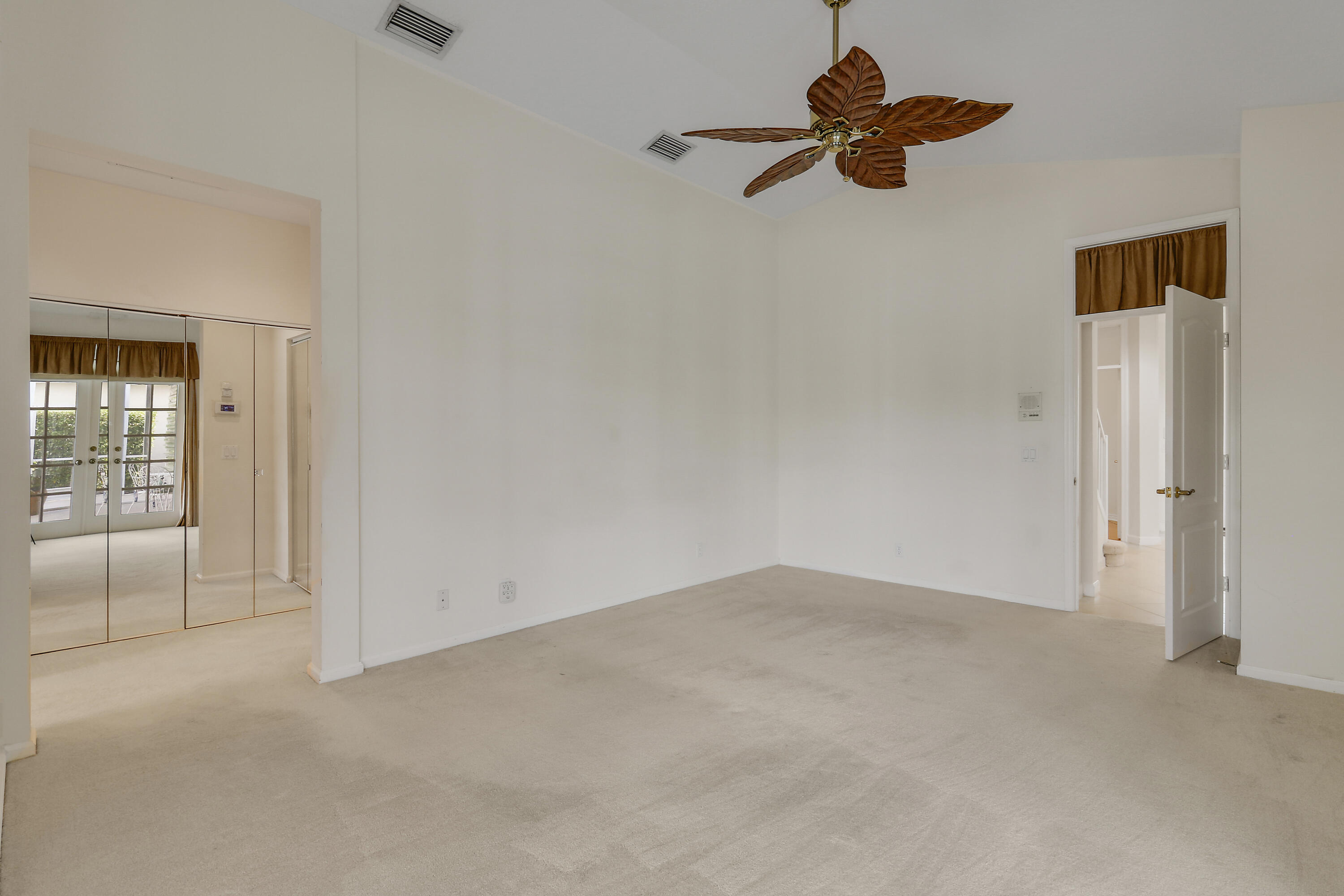 MLS #R11143169 image #43