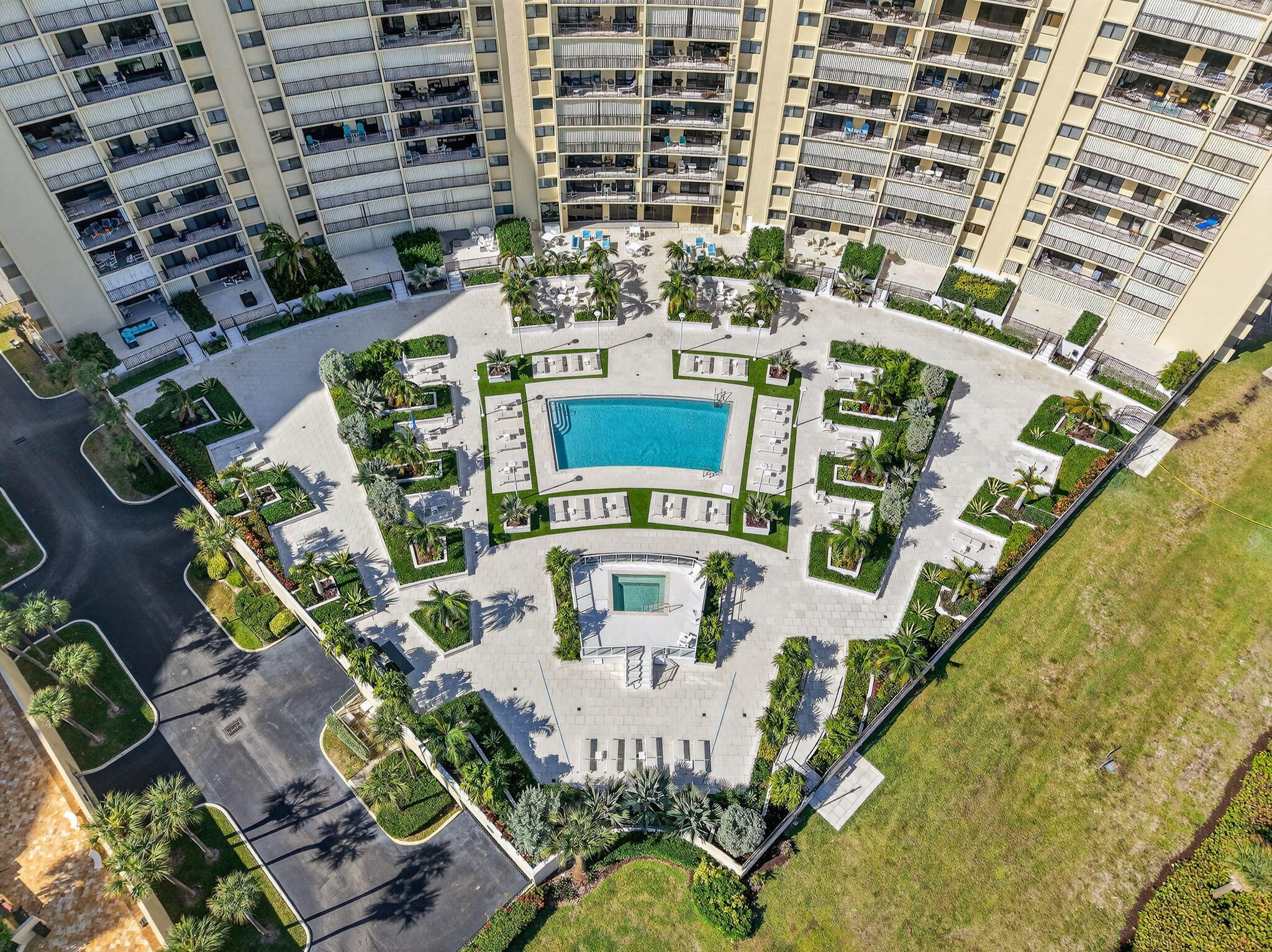 MLS #R11143178 image #11