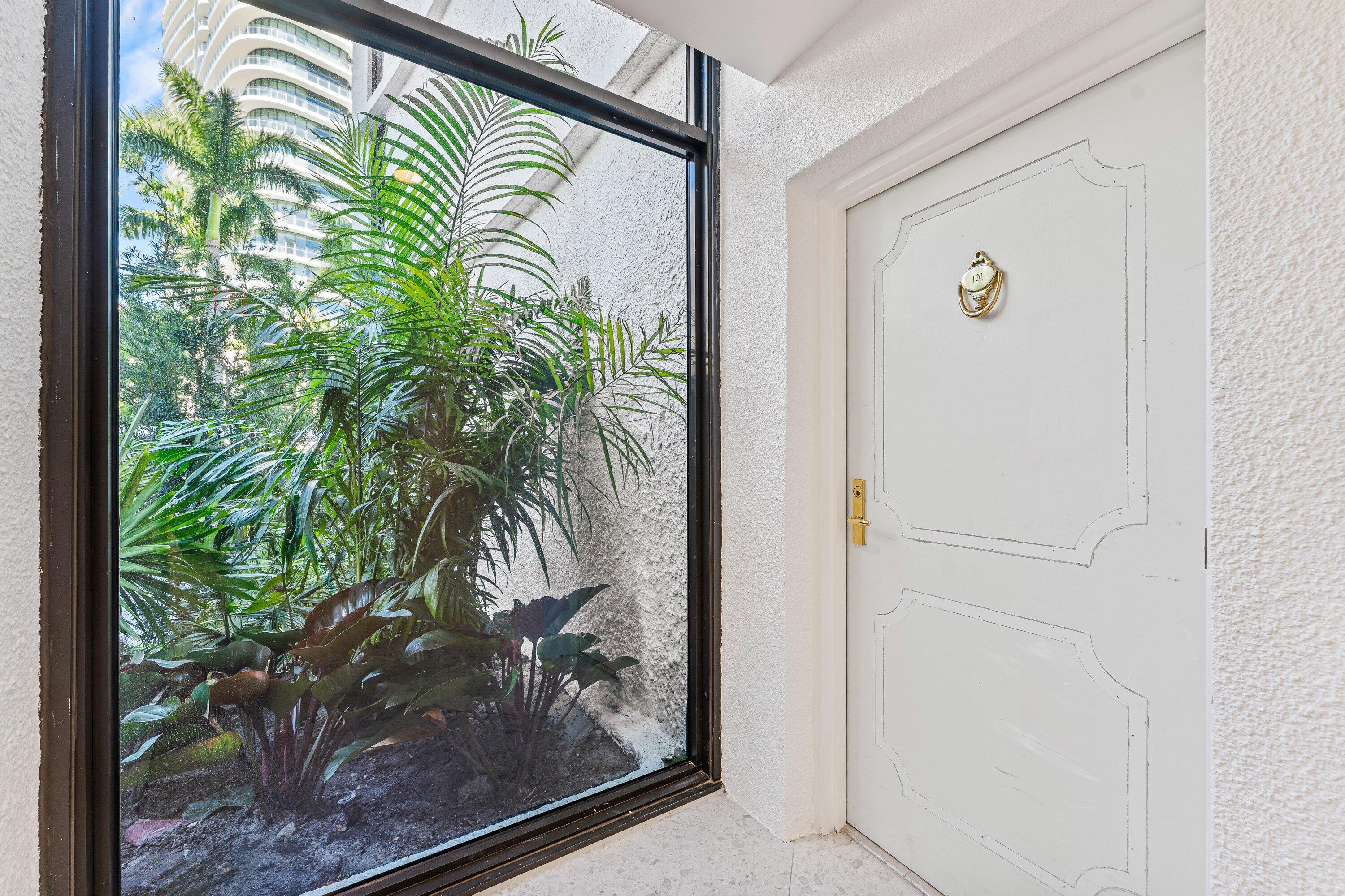 MLS #R11143235 image #1