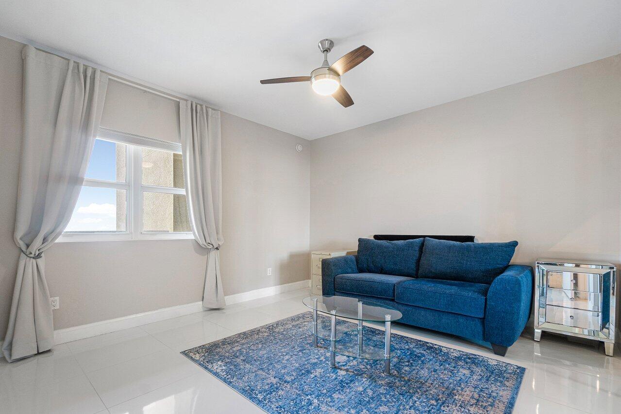 MLS #R11143276 image #11