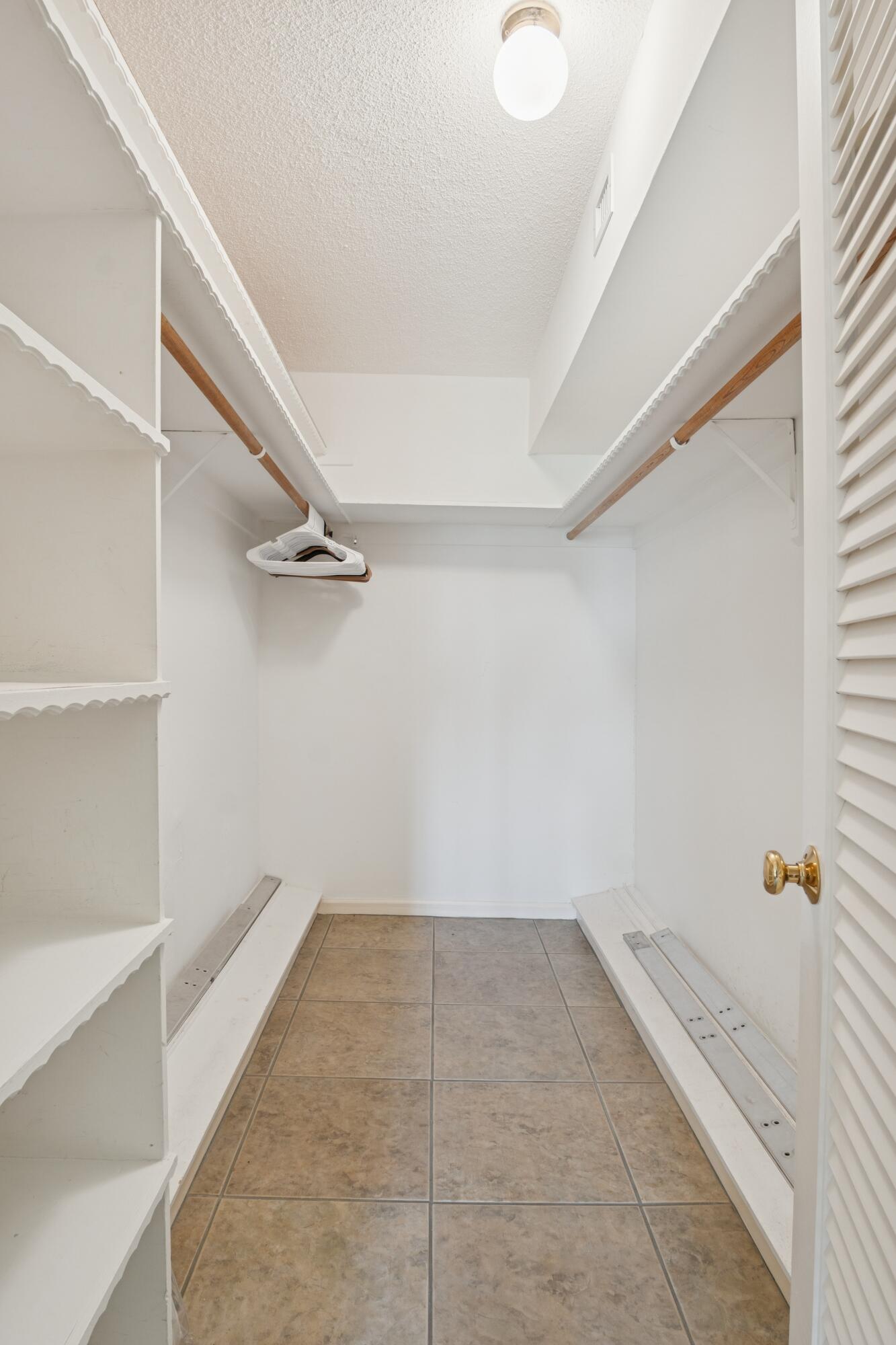 MLS #R11143330 image #24