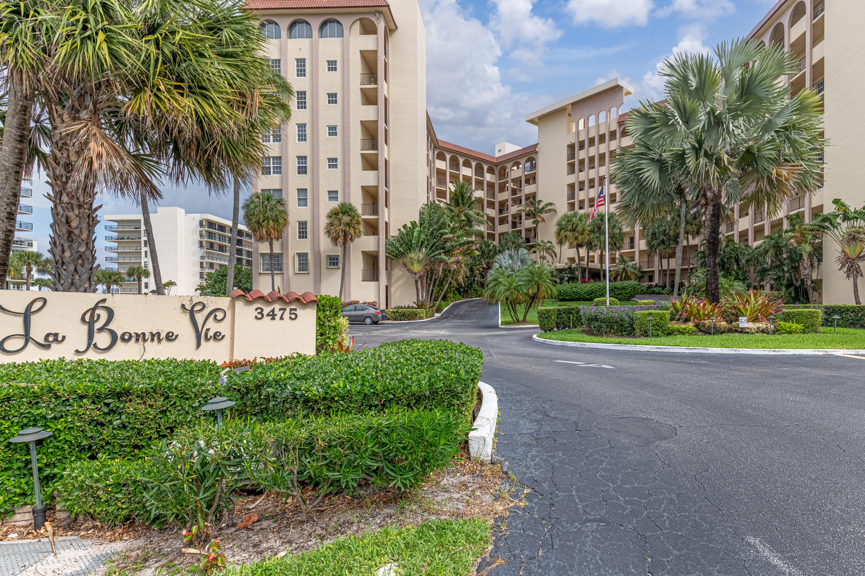 MLS #R11143456 image #16