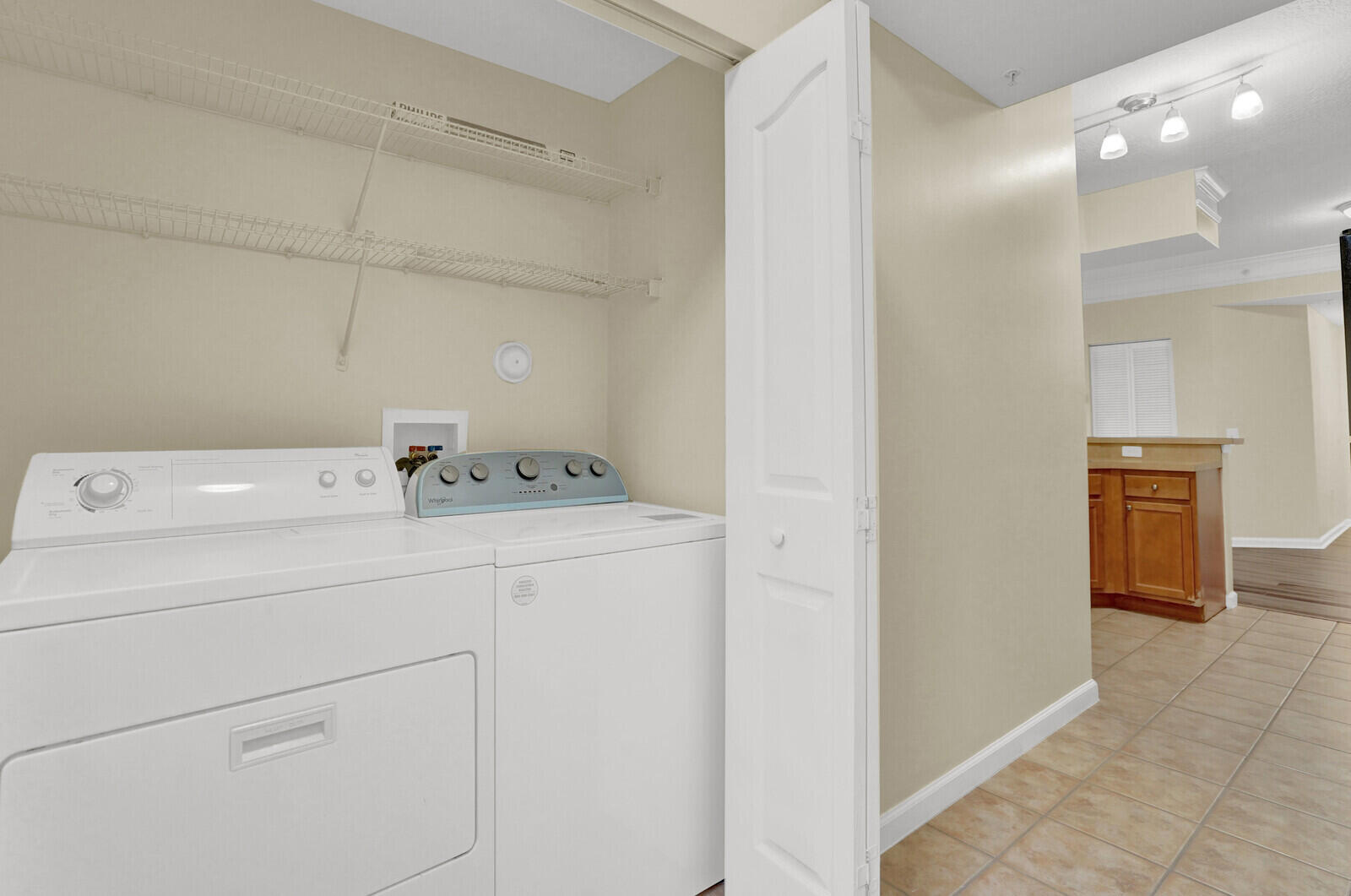 MLS #R11143493 image #14