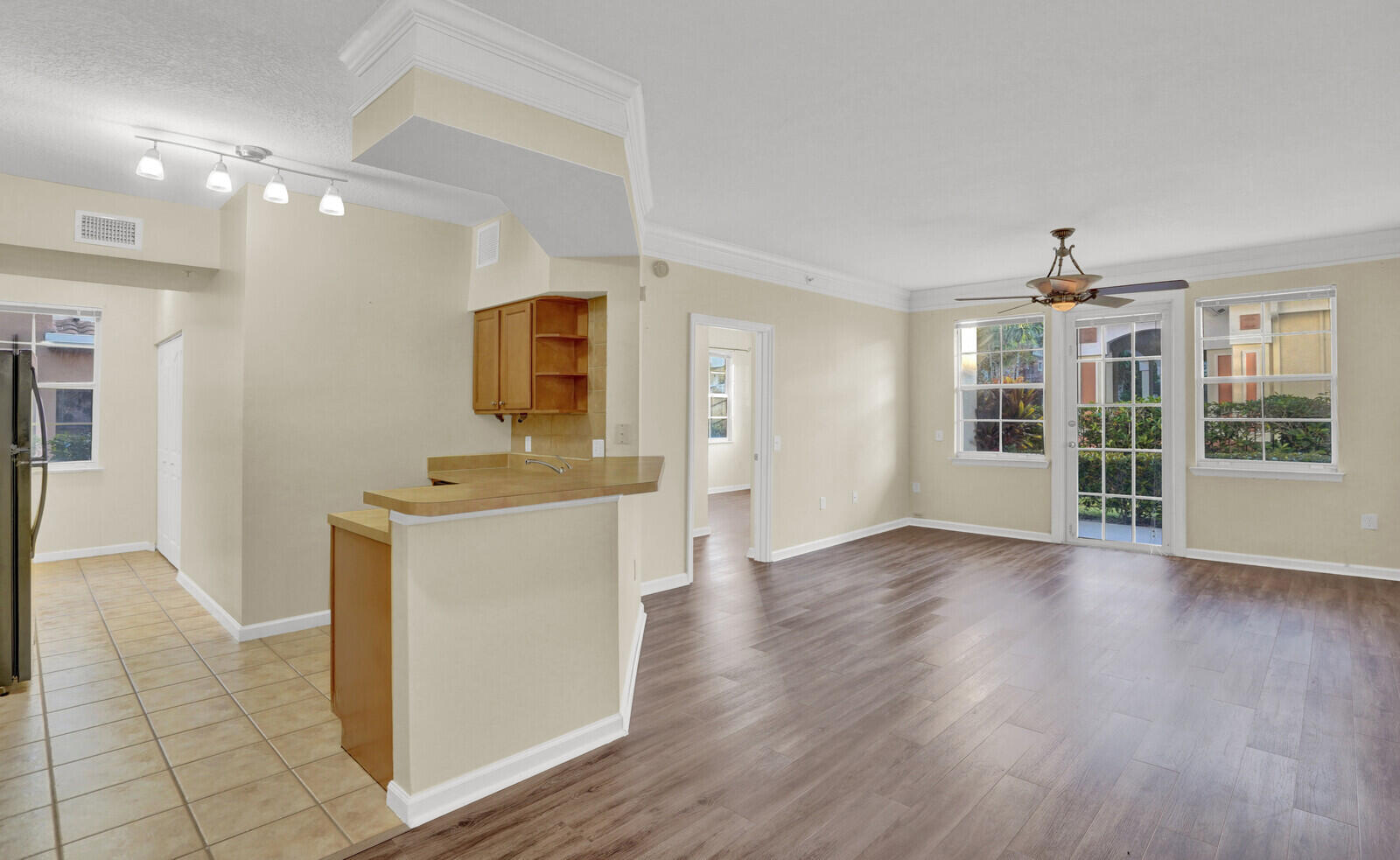 MLS #R11143493 image #2