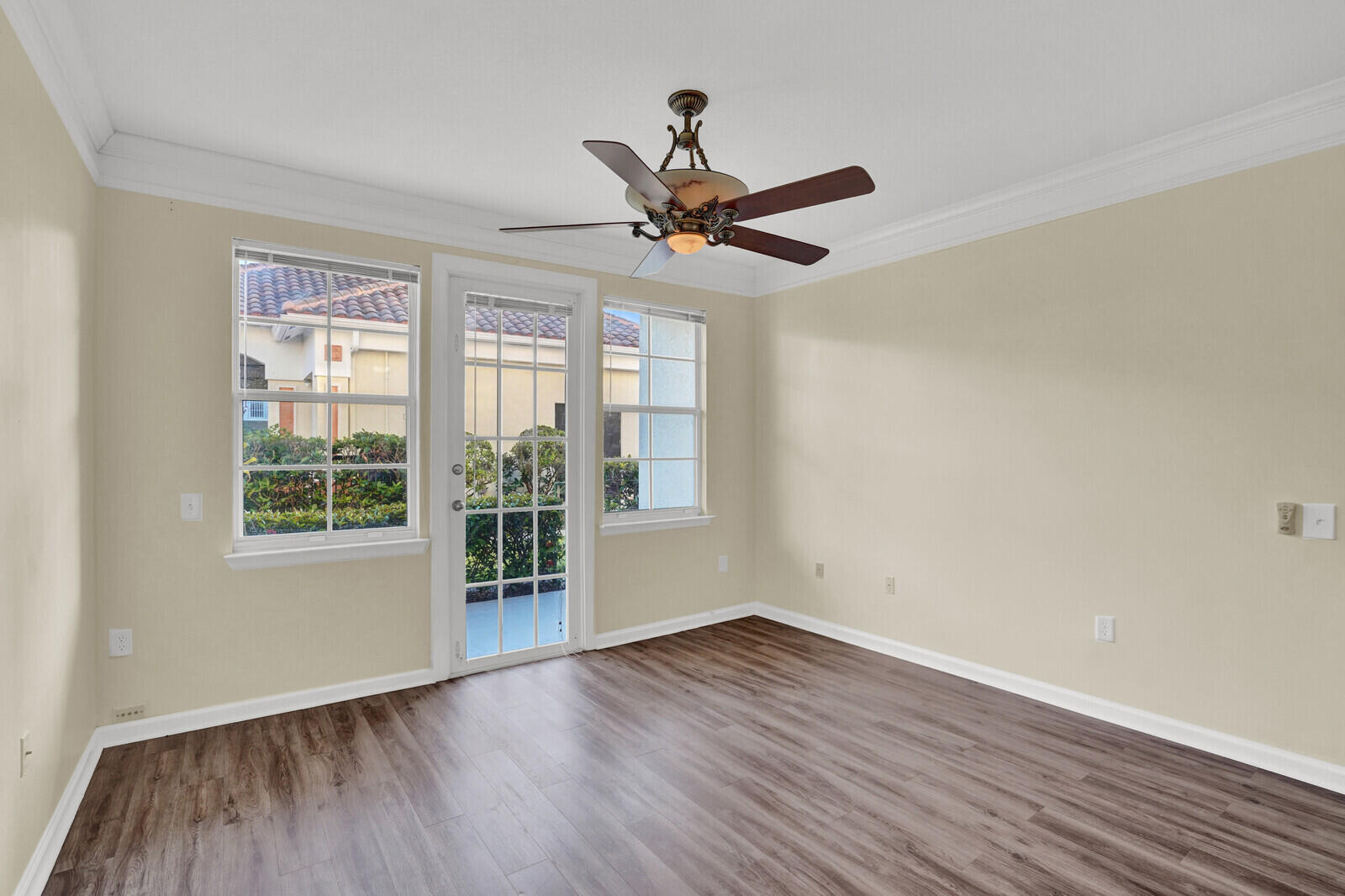 MLS #R11143493 image #6