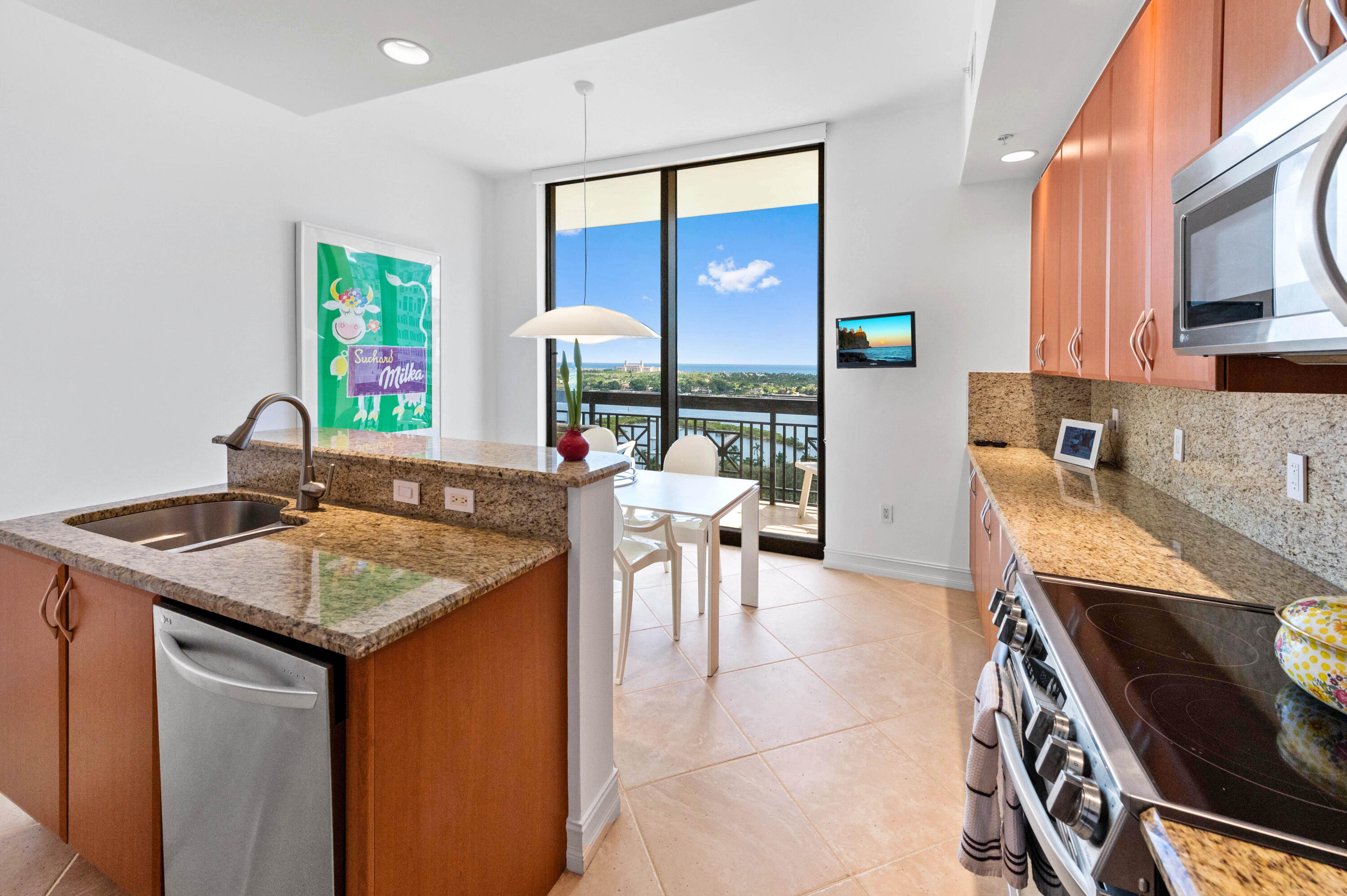 MLS #R11143661 image #18