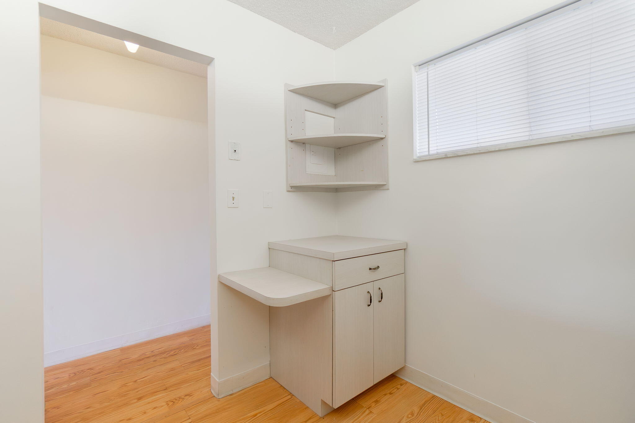 MLS #R11143668 image #5