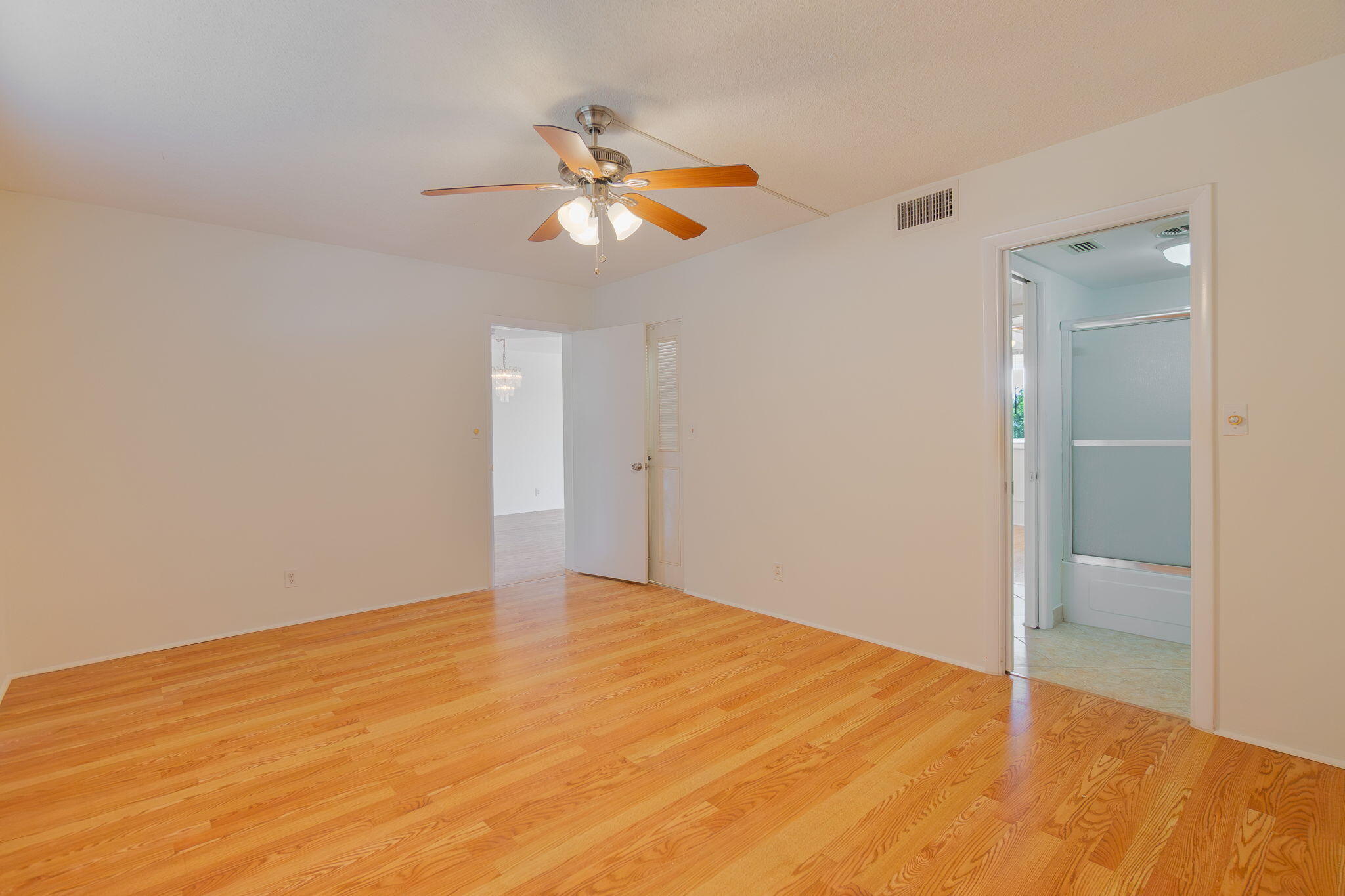 MLS #R11143668 image #7