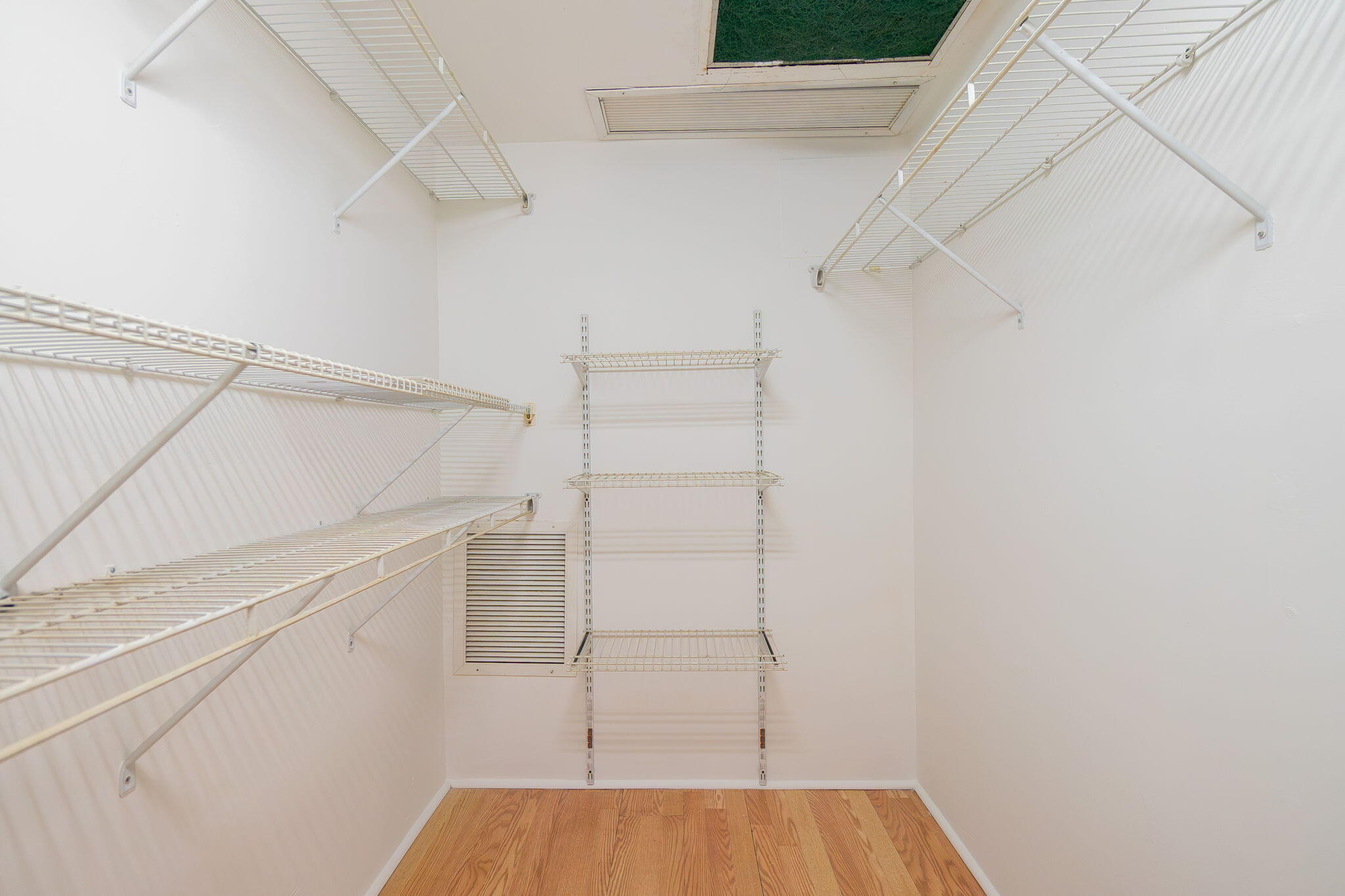 MLS #R11143668 image #8