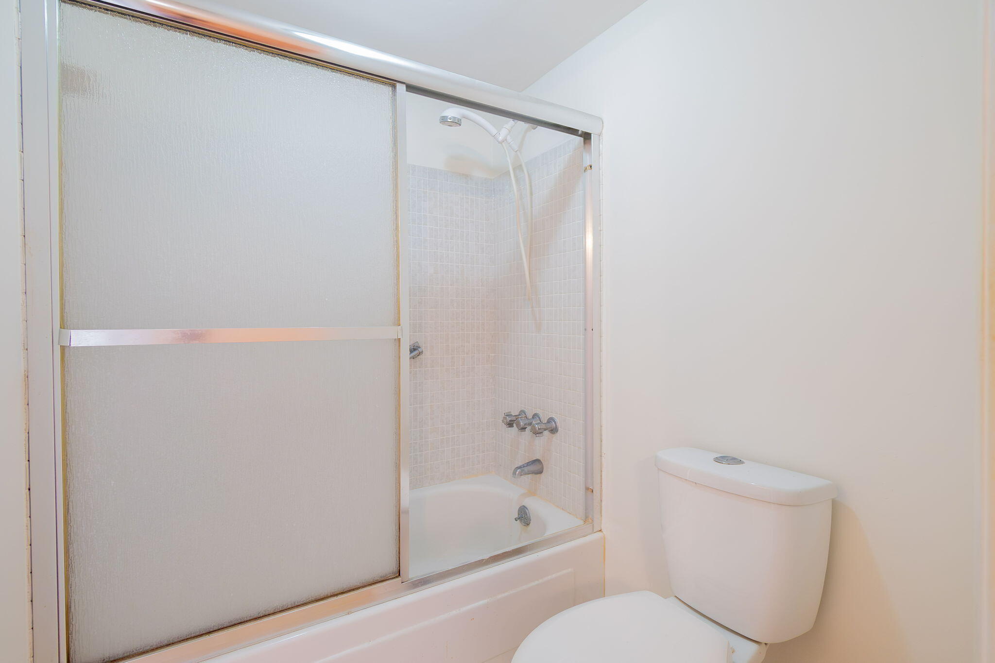 MLS #R11143668 image #9