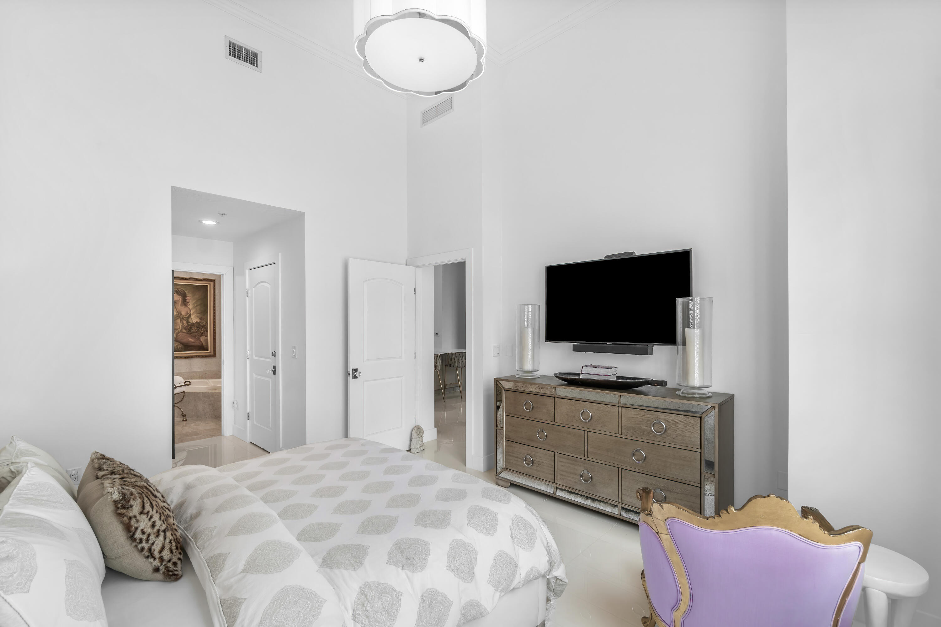 MLS #R11143680 image #11