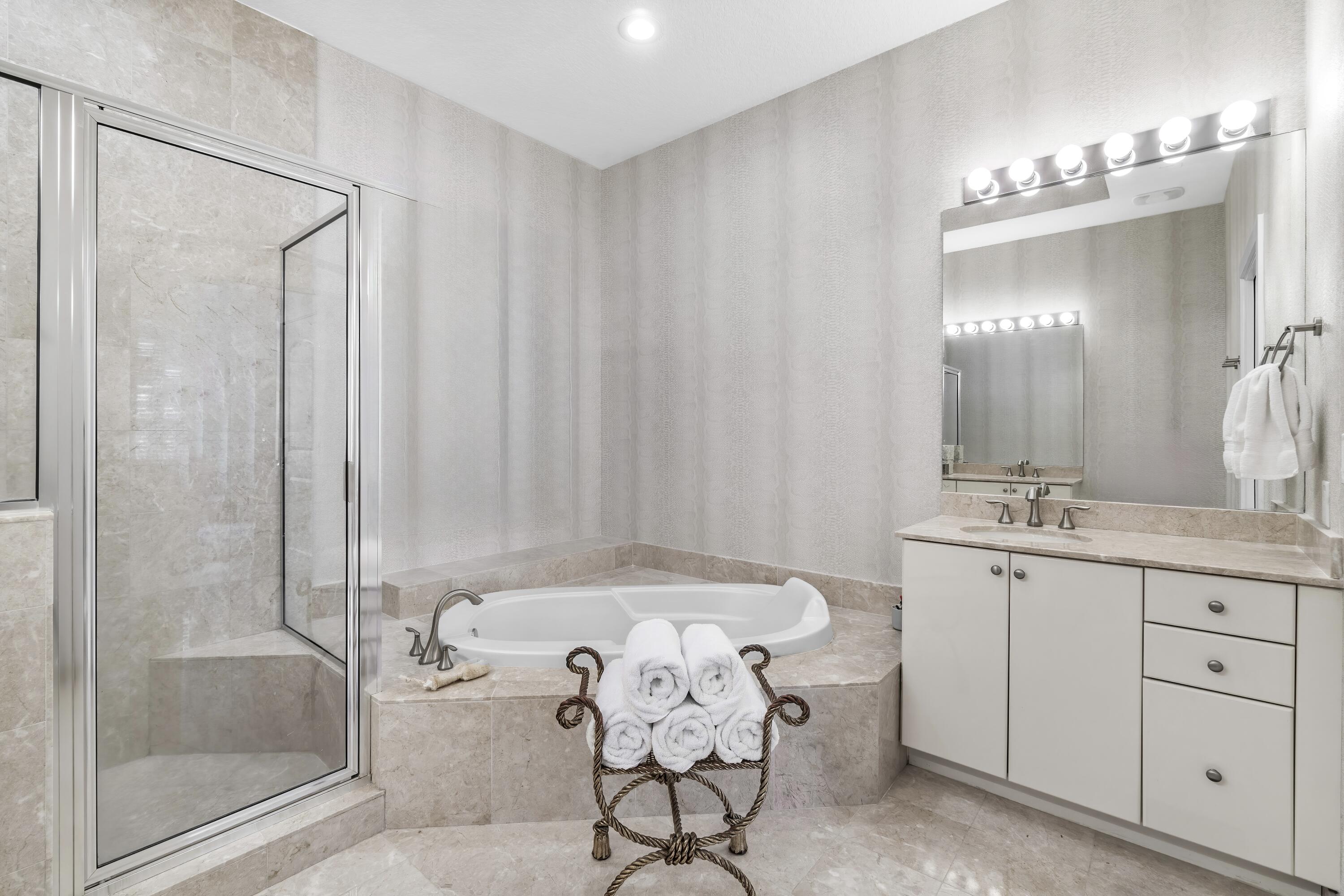 MLS #R11143680 image #12