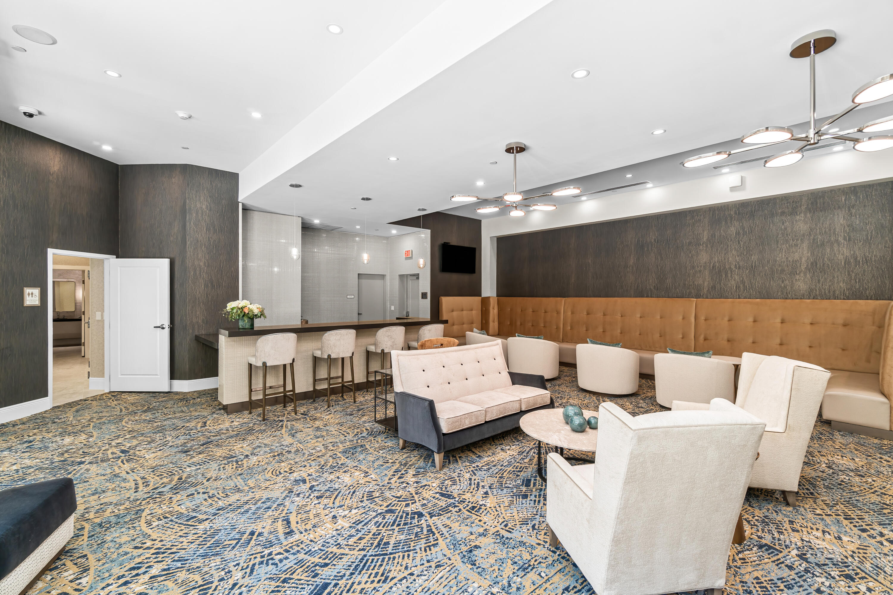 MLS #R11143680 image #43