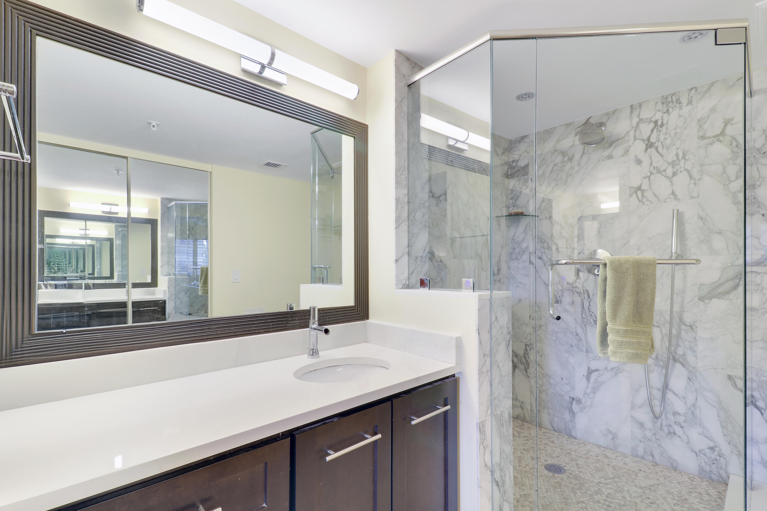 MLS #R11143691 image #8