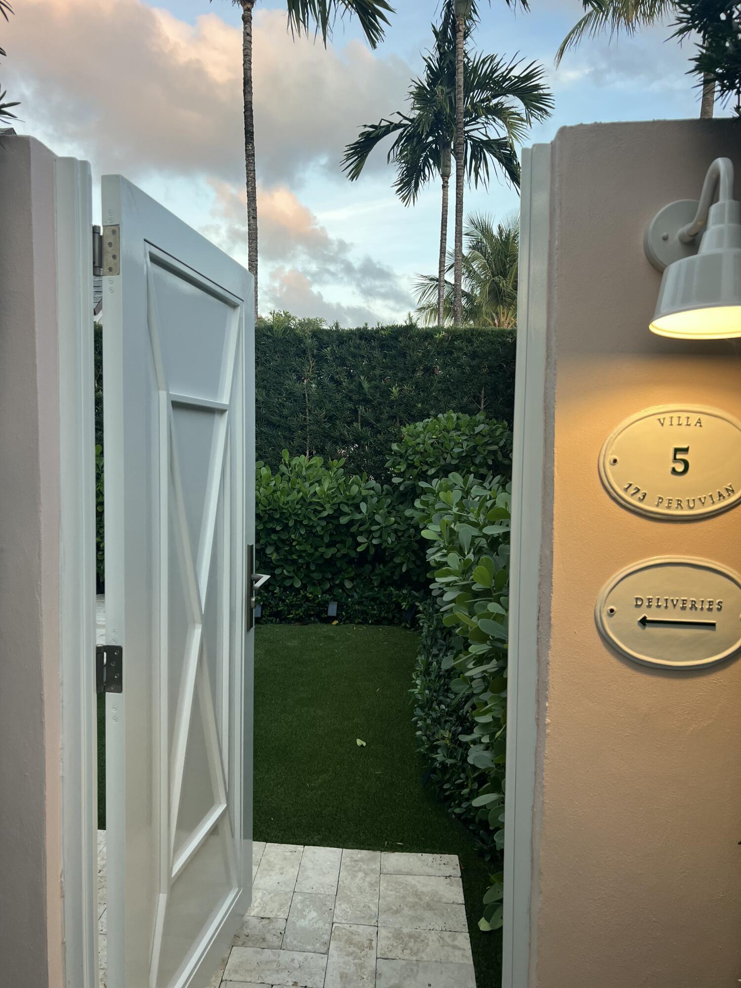 MLS #R11143702 image #1