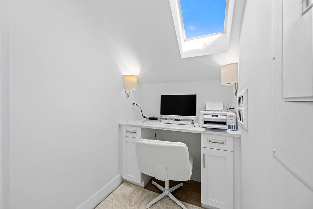 MLS #R11143702 image #9