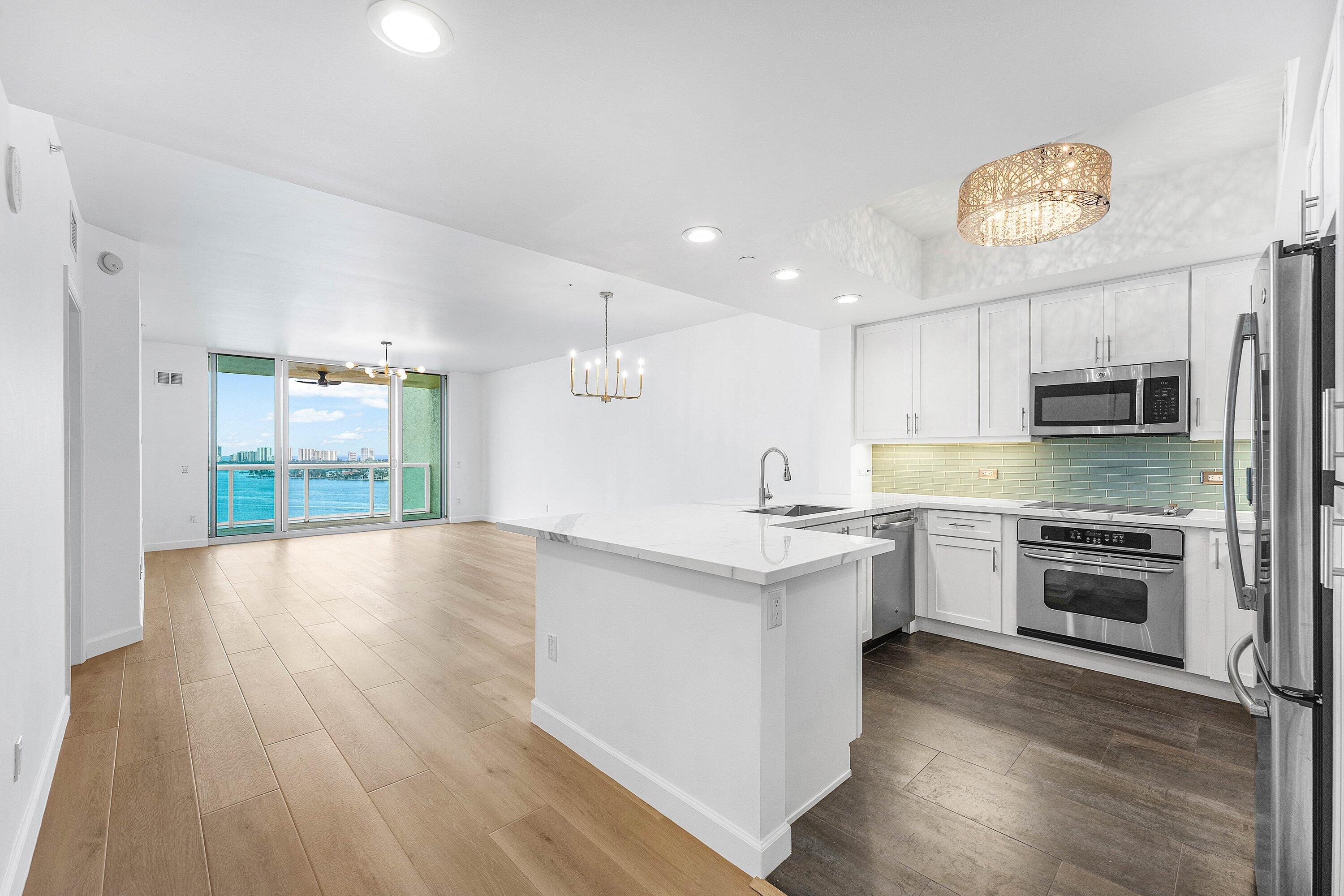 MLS #R11143770 image #2