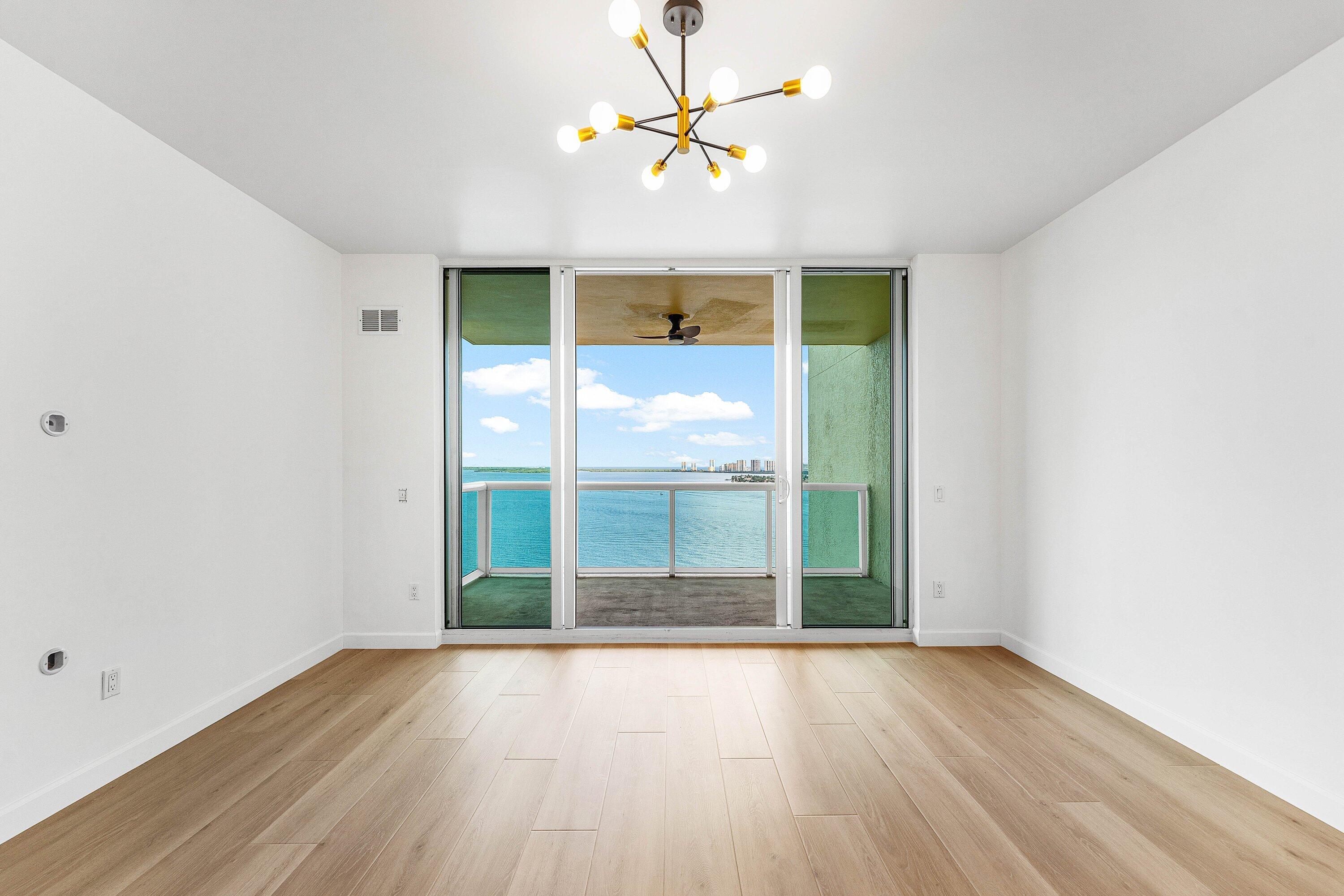 MLS #R11143770 image #4