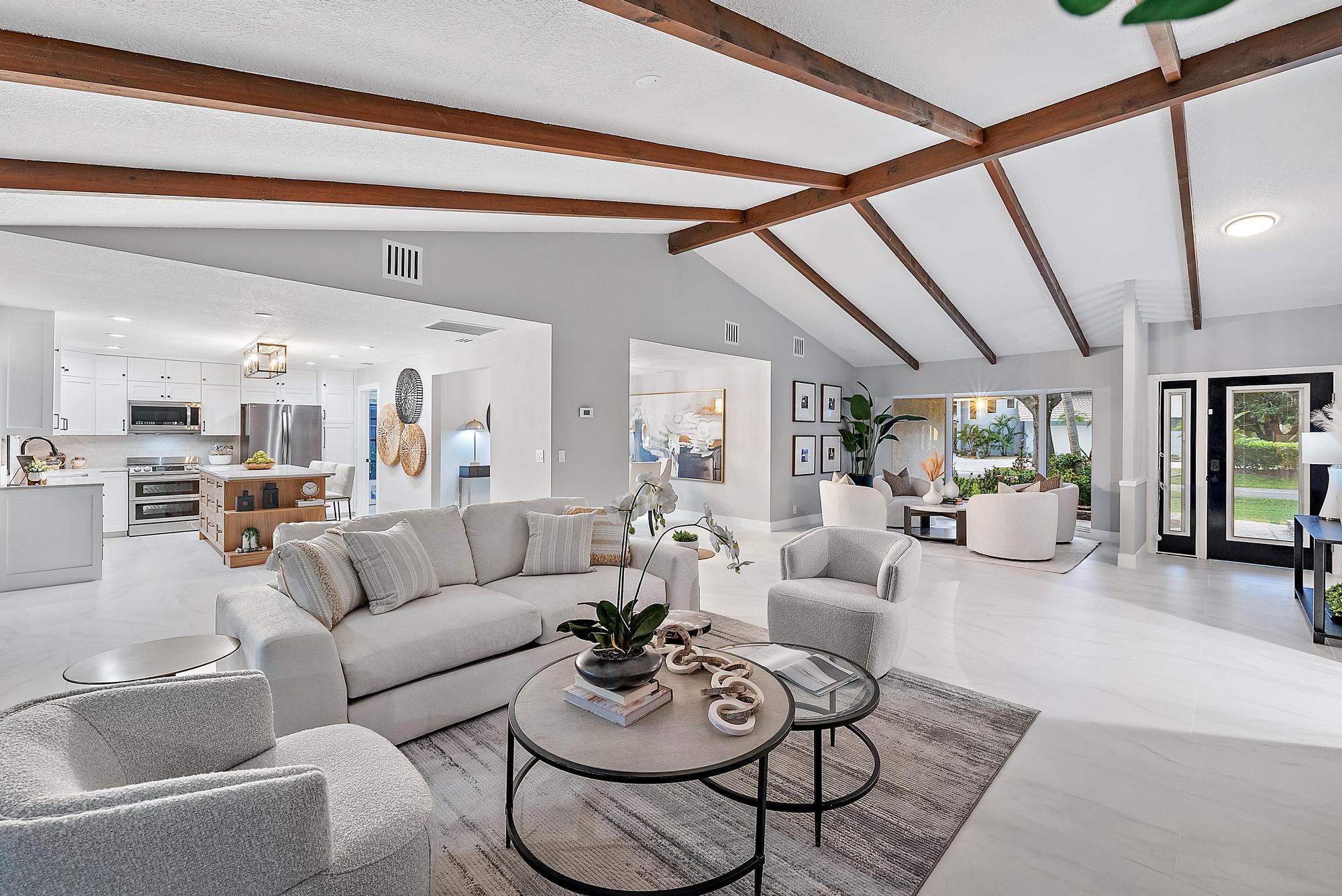 MLS #R11143832 image #0