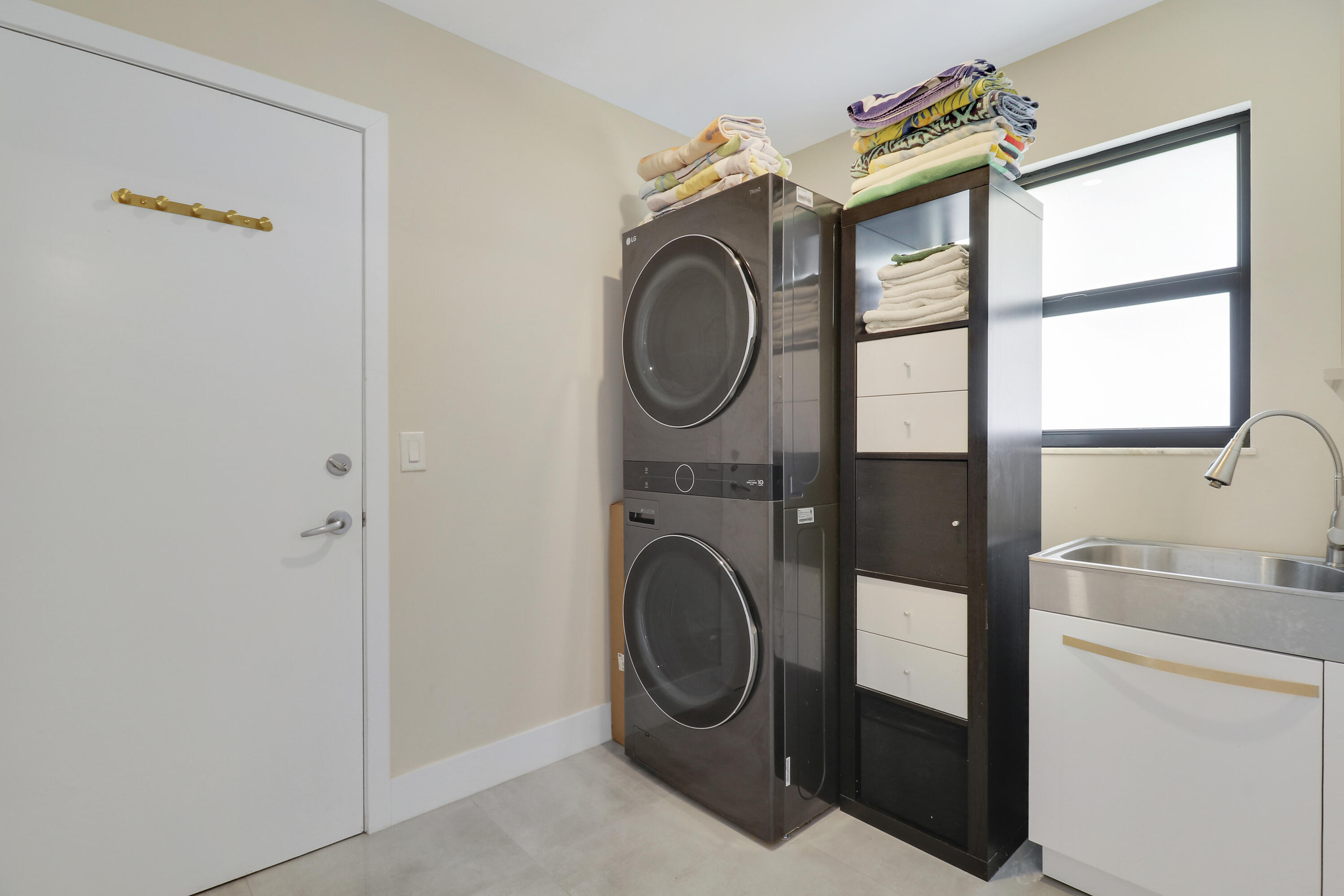 MLS #R11143978 image #38