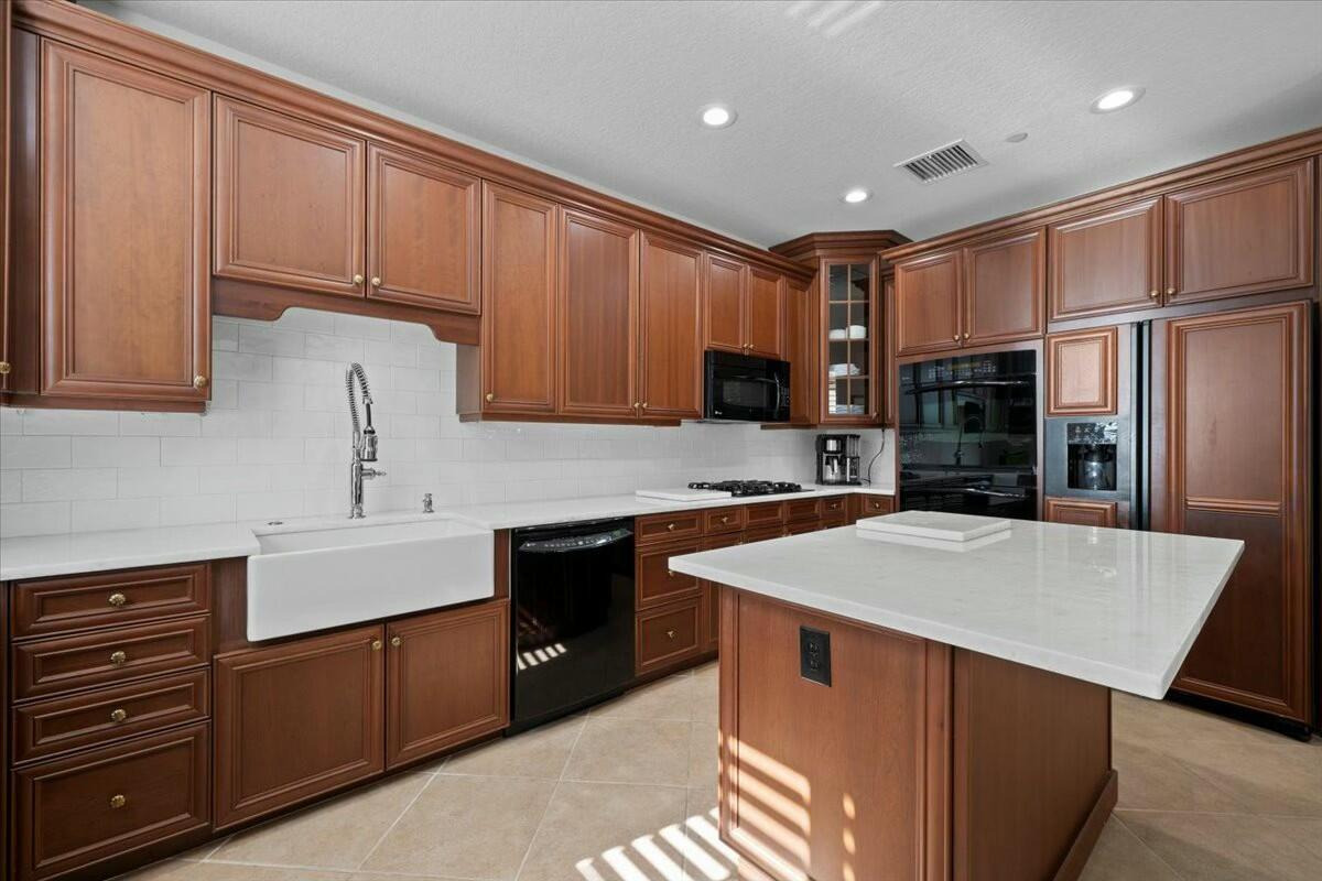 MLS #R11144142 image #12