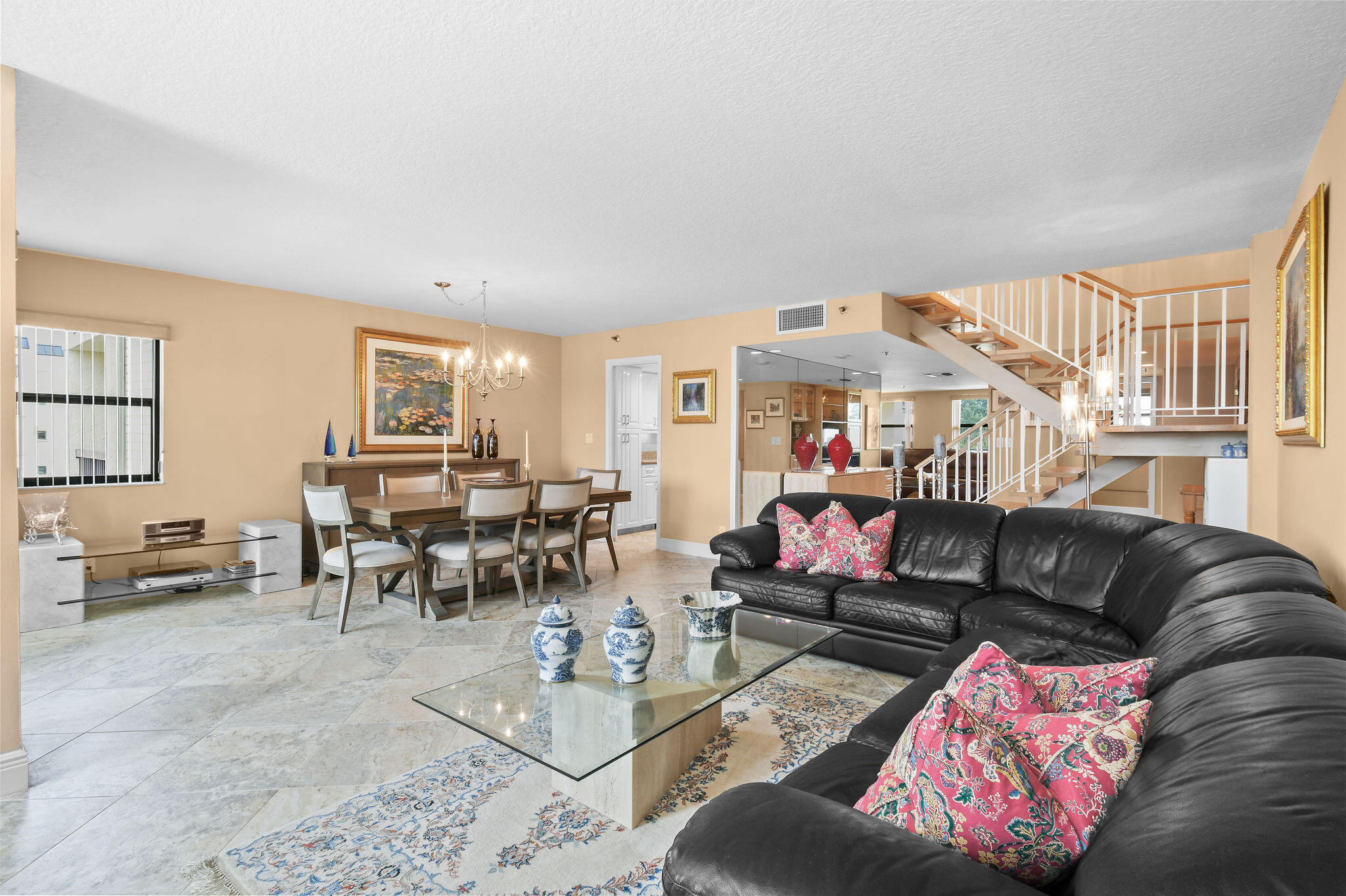 MLS #R11144275 image #11