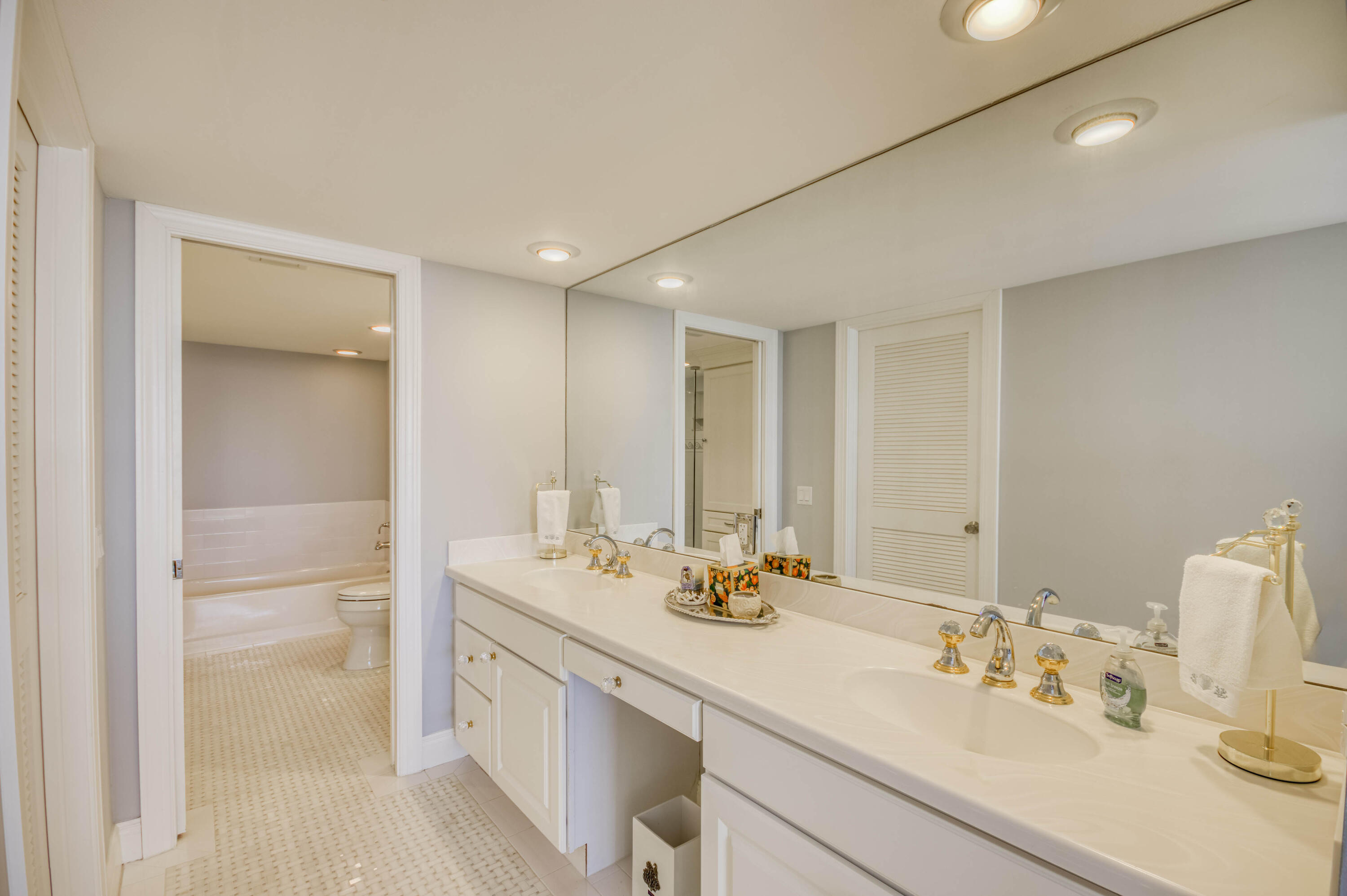 MLS #R11144379 image #28