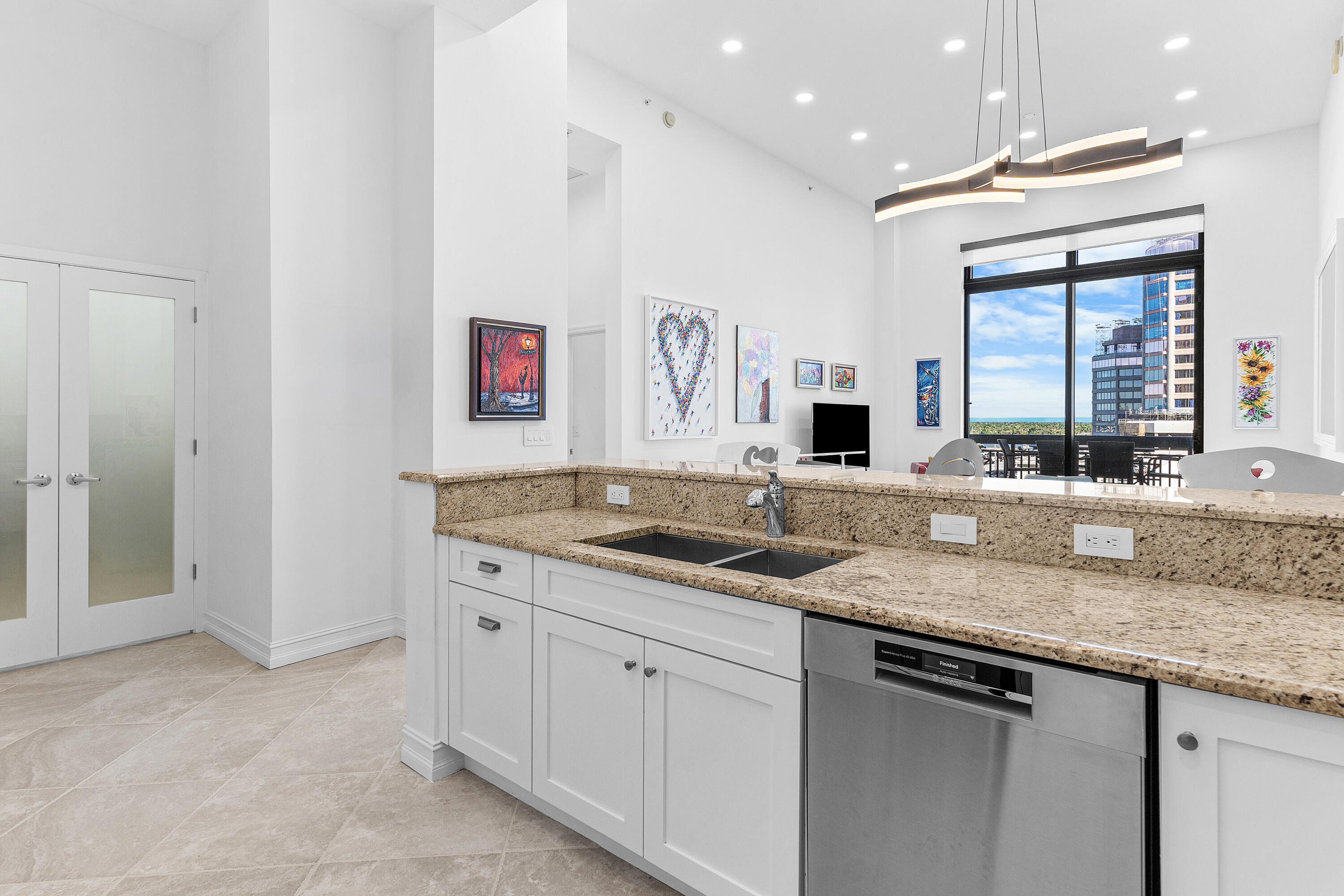 MLS #R11144410 image #7