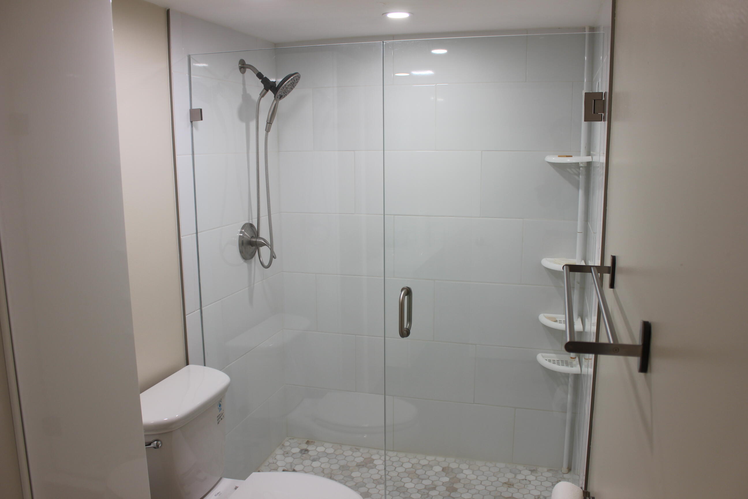 MLS #R11144536 image #12