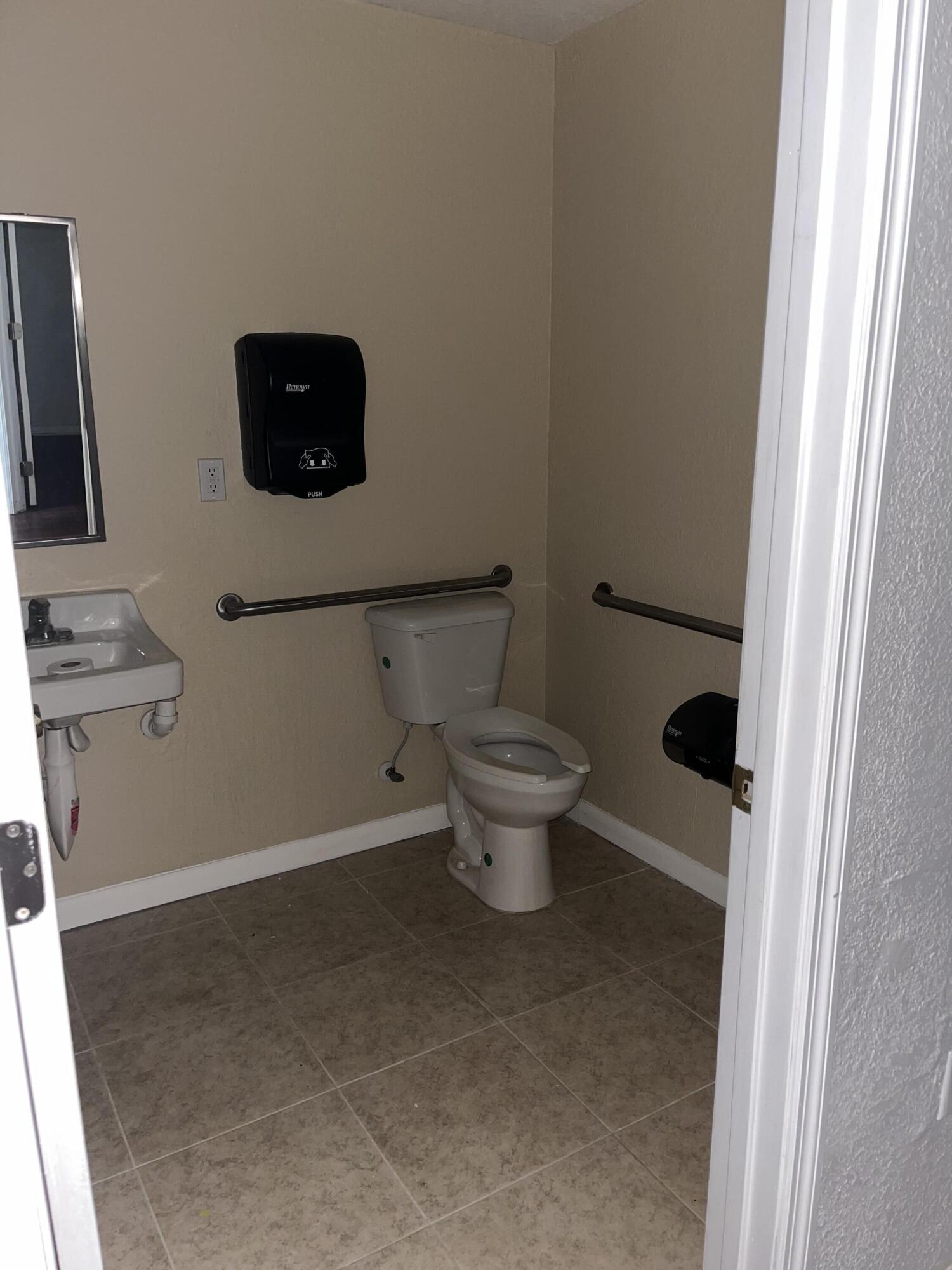 MLS #R11144594 image #11