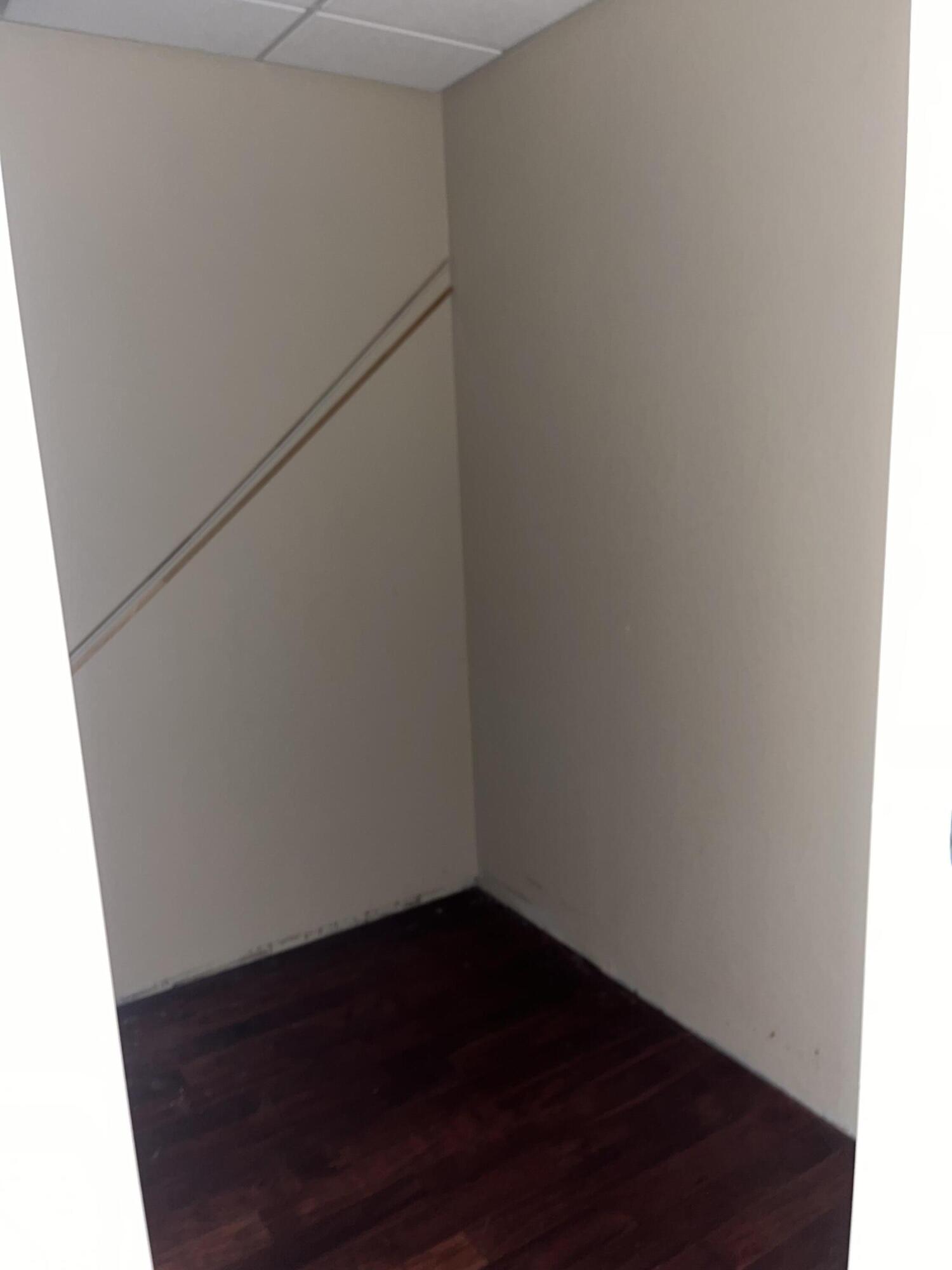 MLS #R11144594 image #8