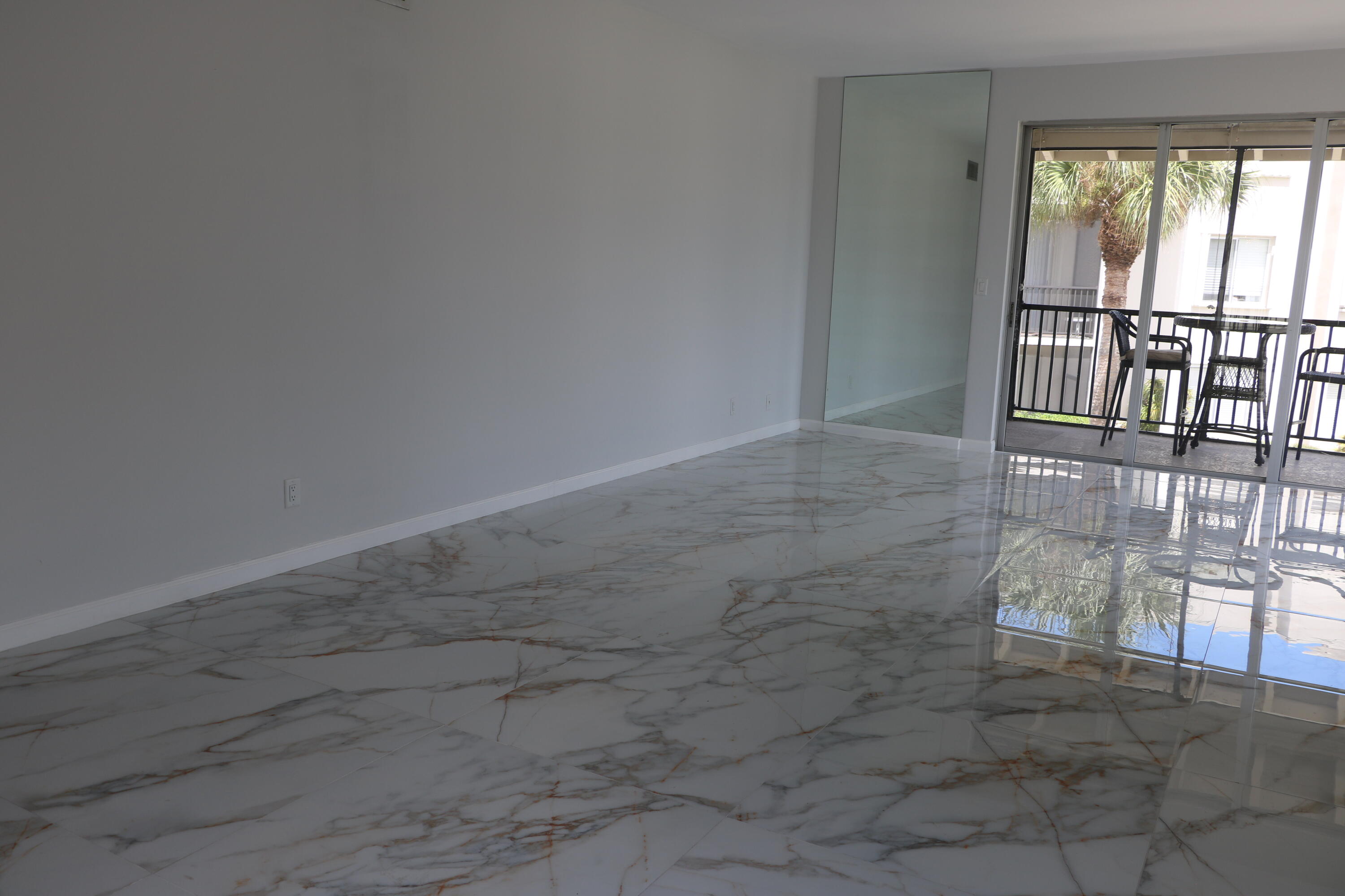 MLS #R11144887 image #9