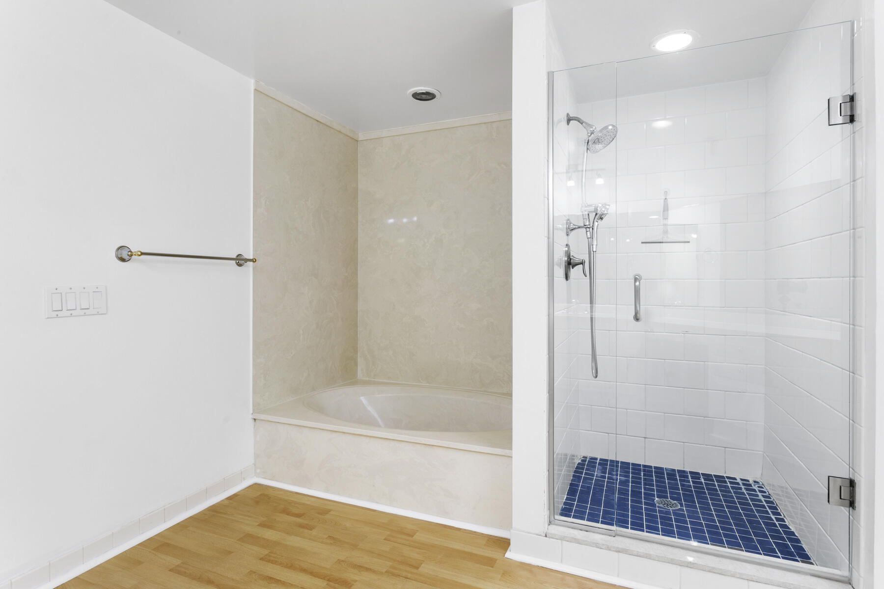 MLS #R11144930 image #24