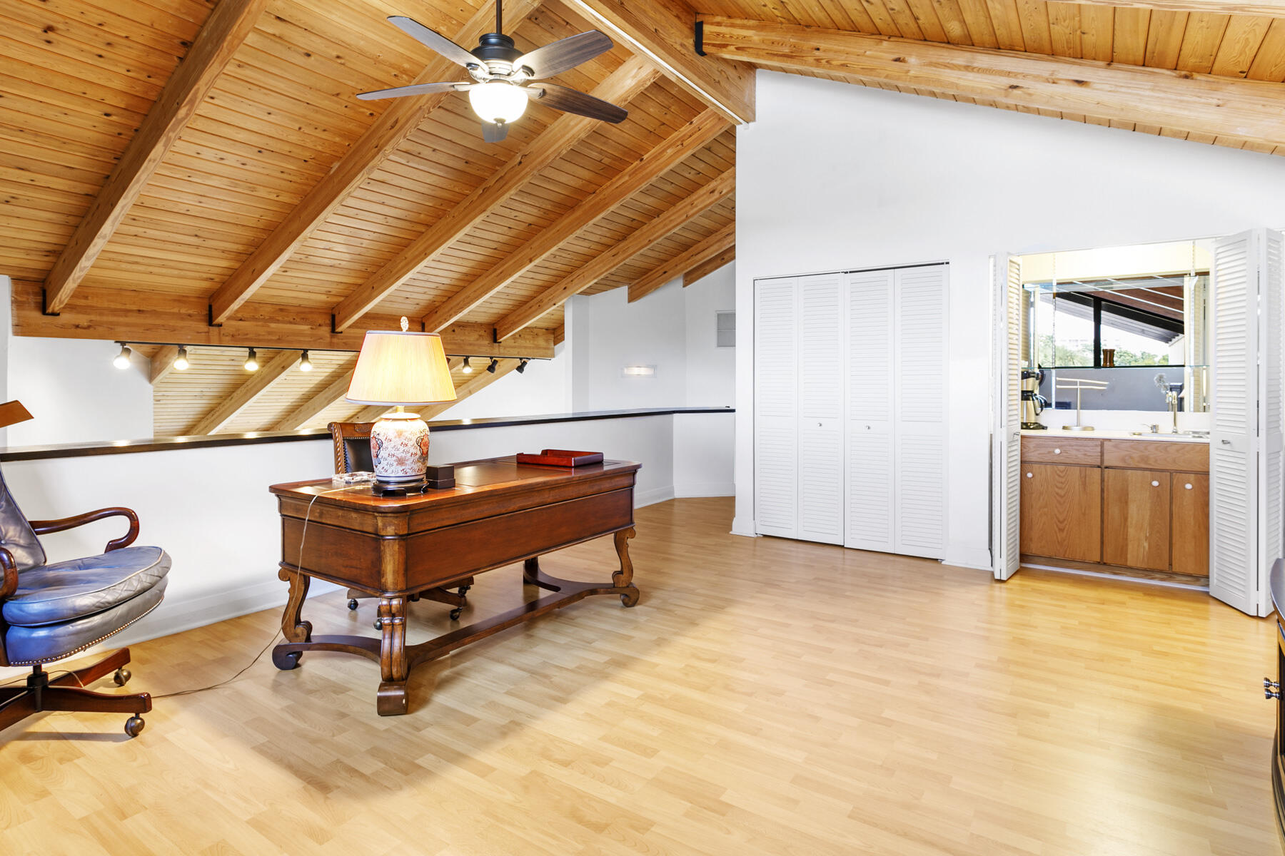 MLS #R11144930 image #31