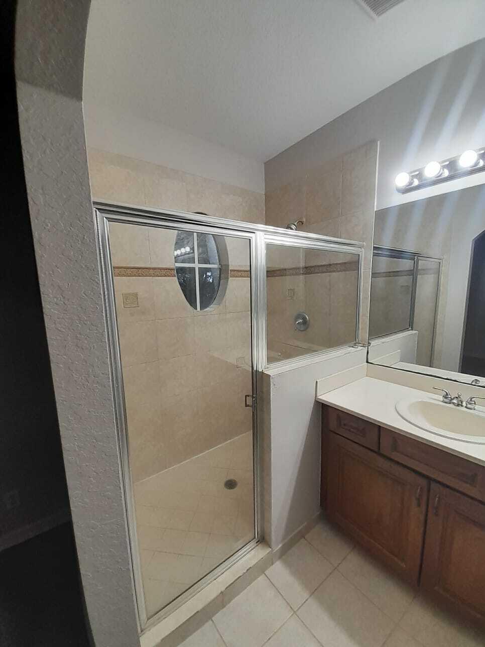 MLS #R11144986 image #10