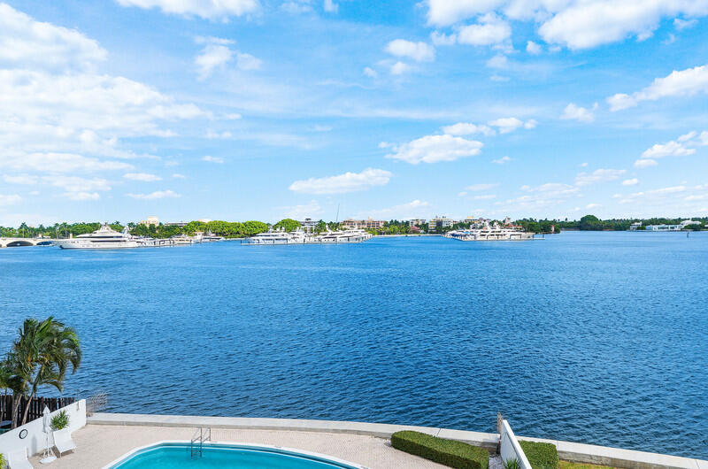 MLS #R11145217 image #1