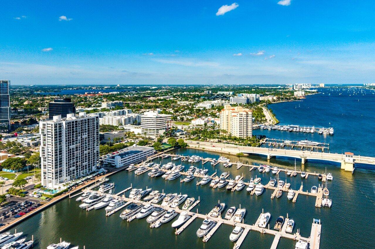 MLS #R11145391 image #50