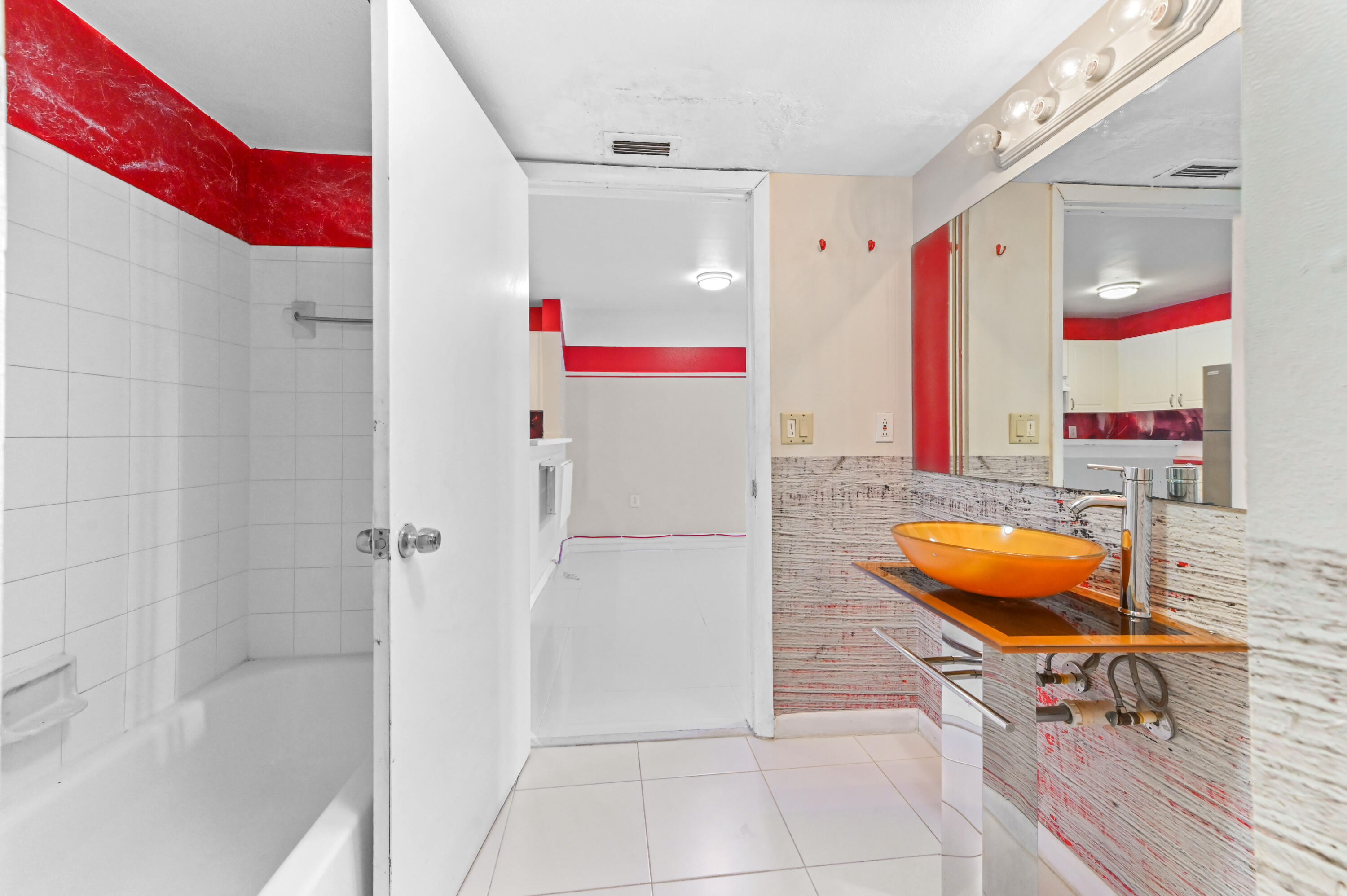 MLS #R11145393 image #15