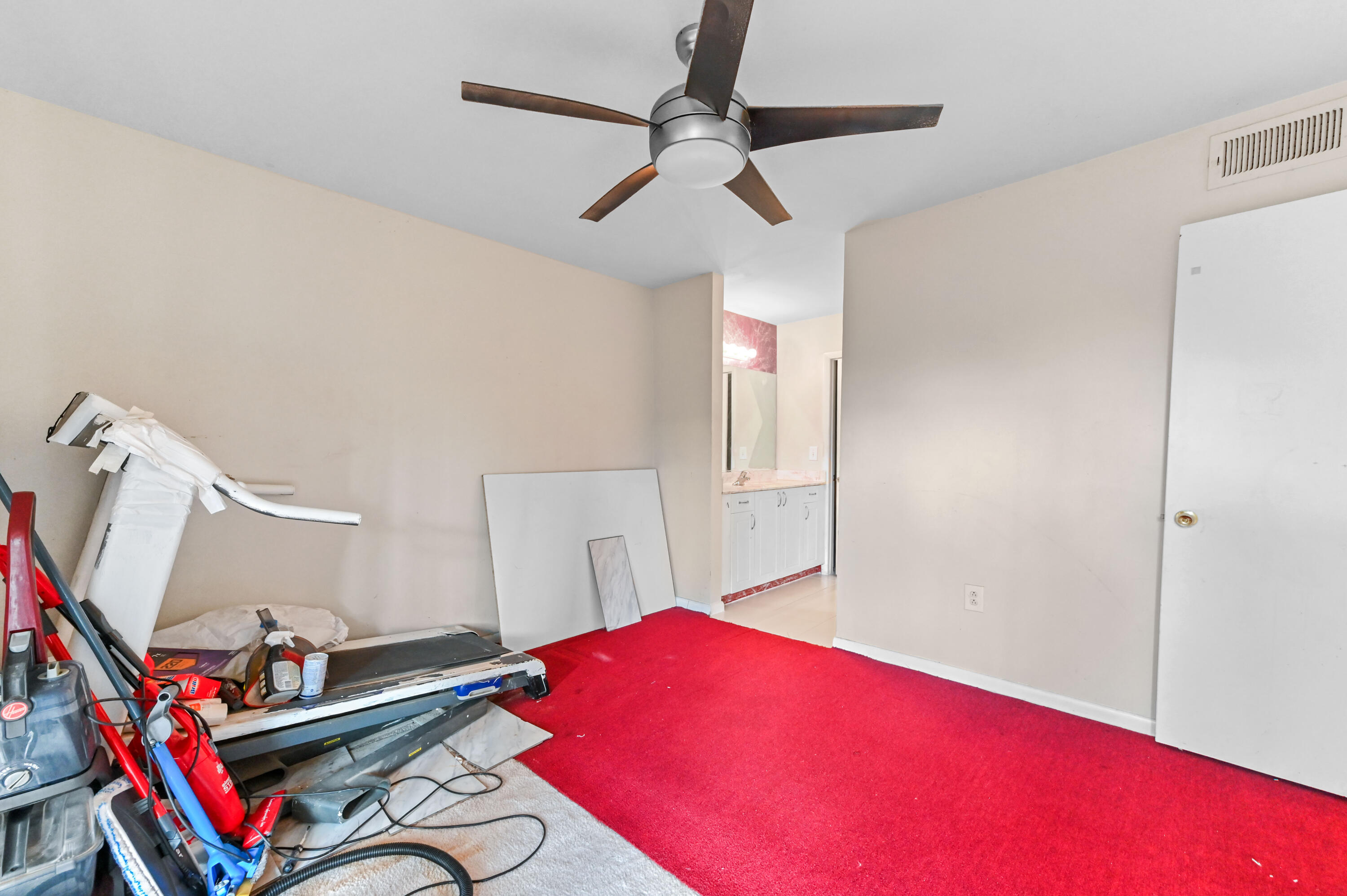 MLS #R11145393 image #16