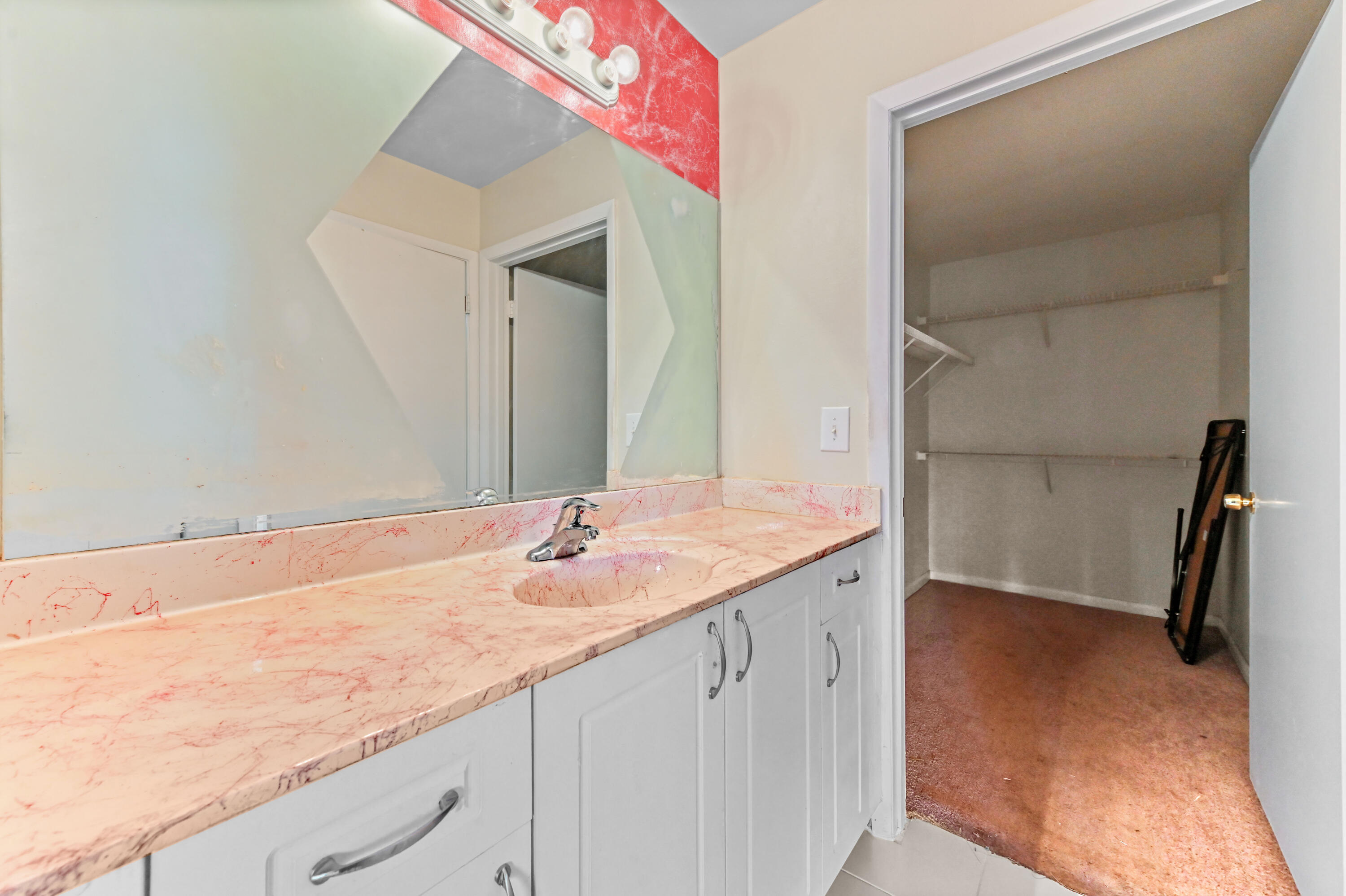 MLS #R11145393 image #19