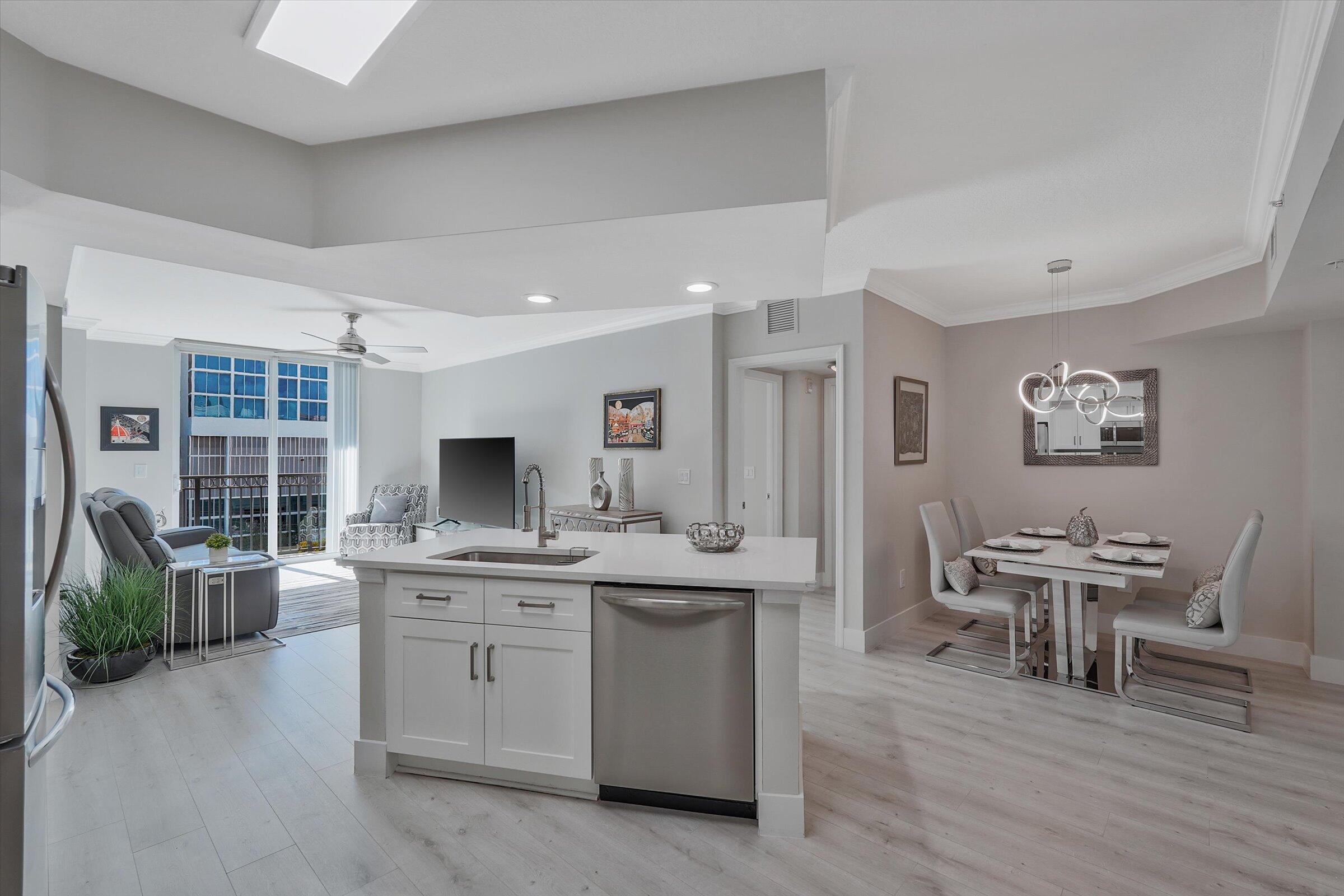 MLS #R11145401 image #2