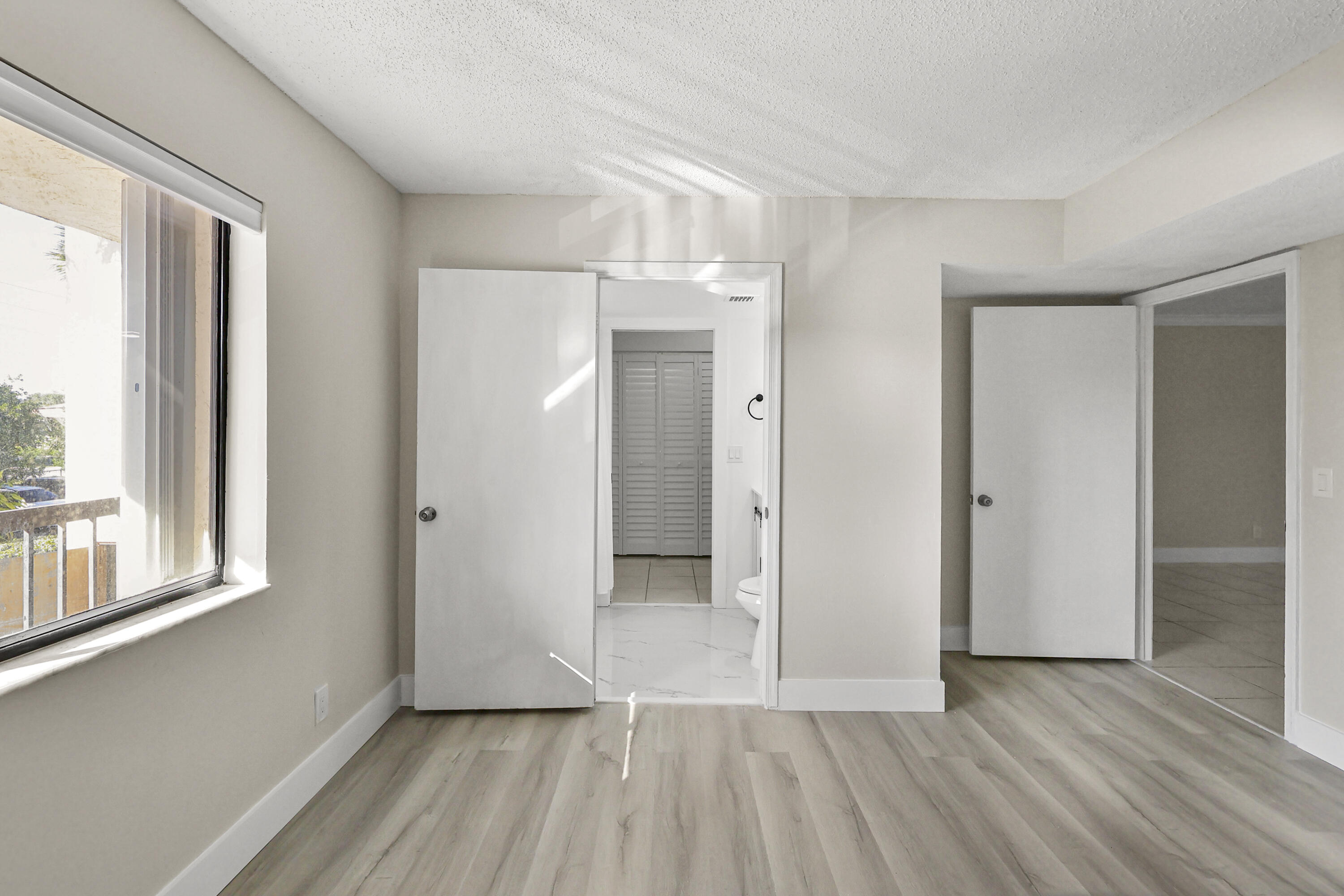 MLS #R11145478 image #13