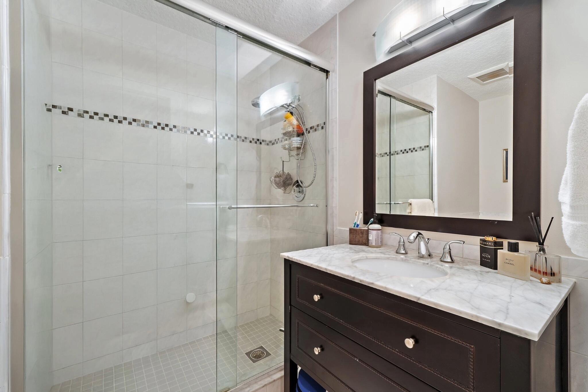 MLS #R11145520 image #16