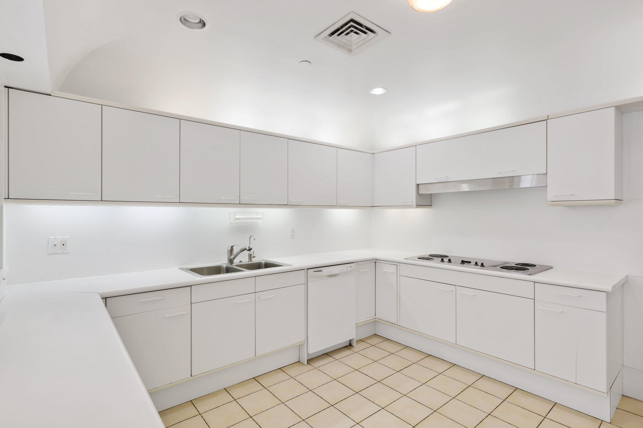 MLS #R11145524 image #29