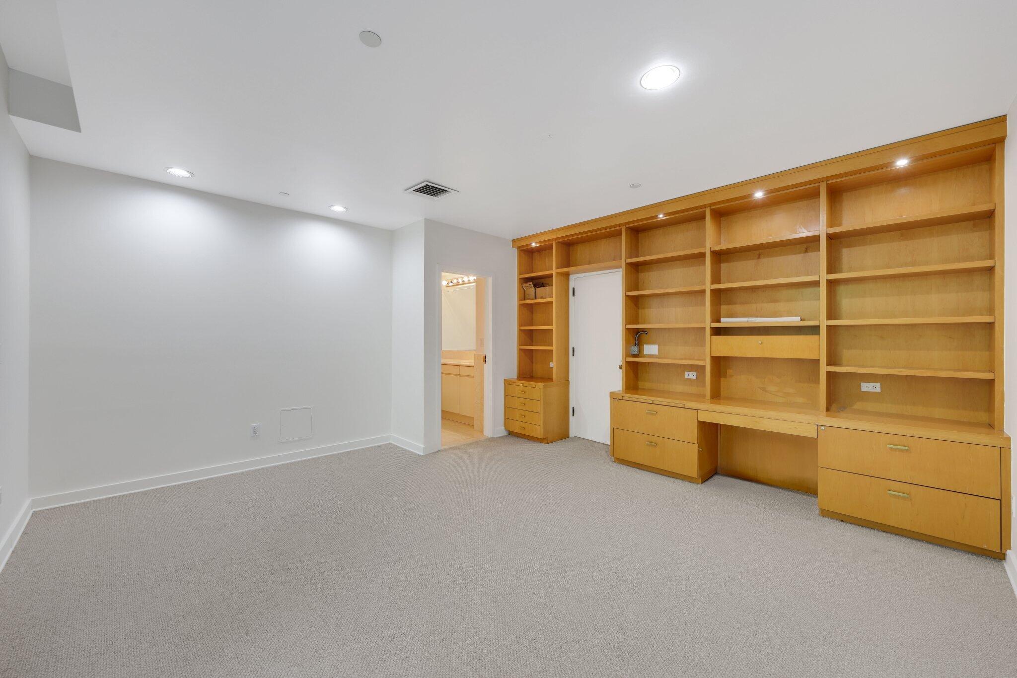 MLS #R11145524 image #42