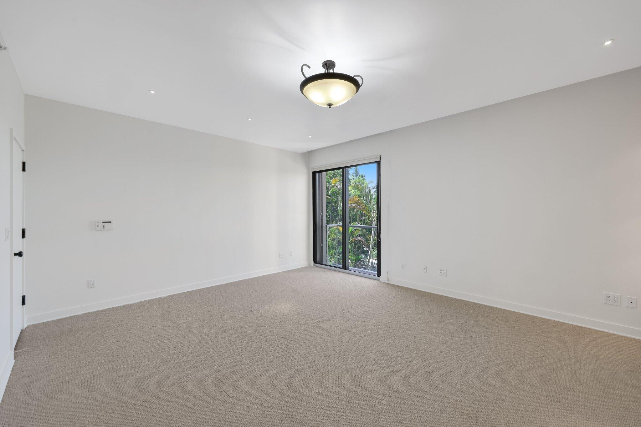 MLS #R11145524 image #47