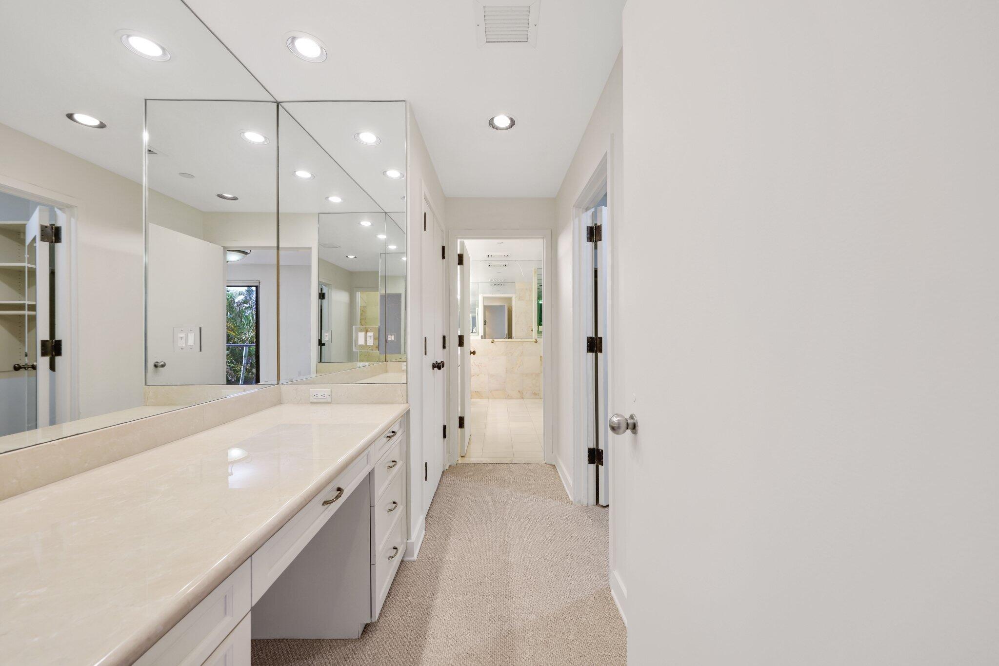 MLS #R11145524 image #48