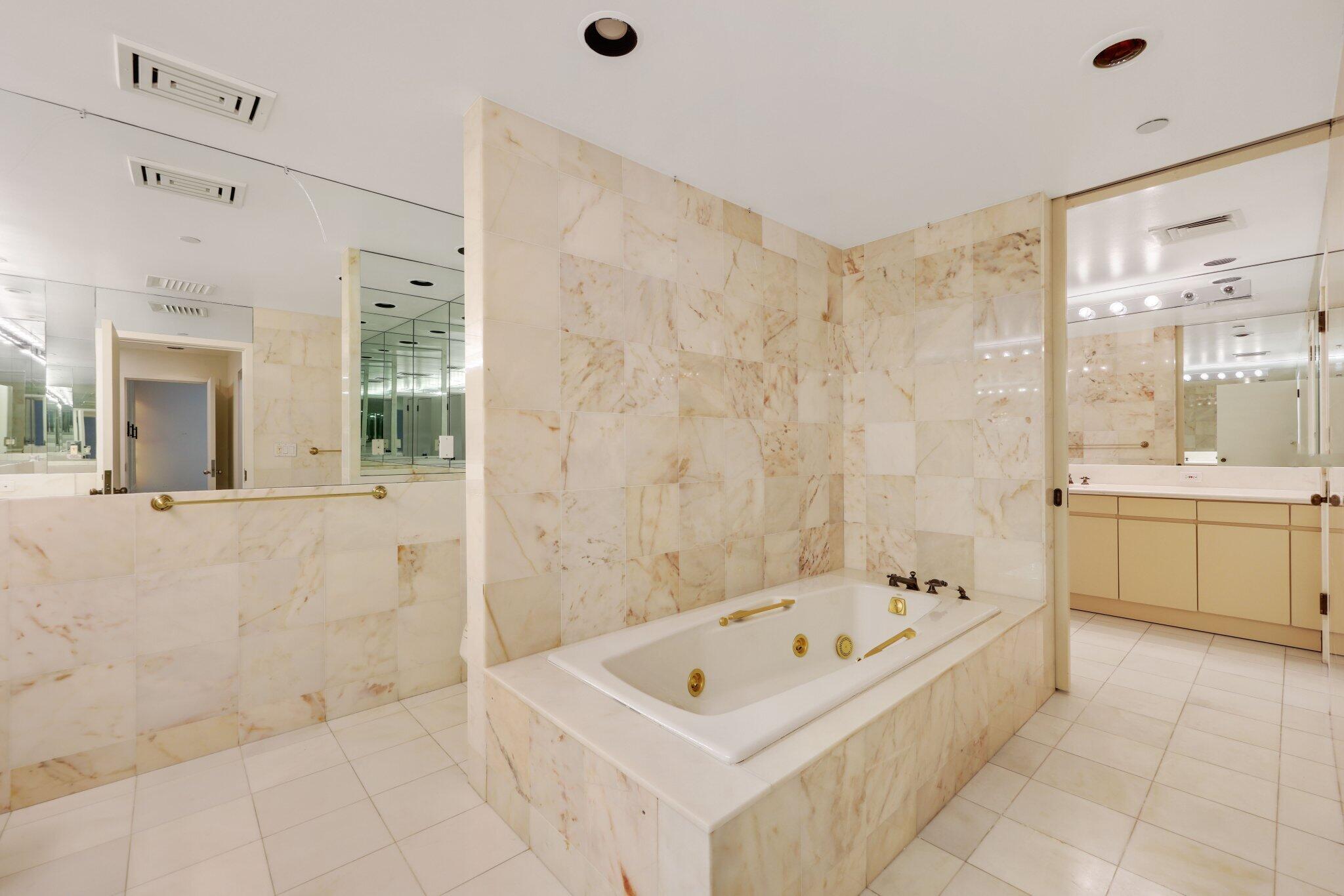 MLS #R11145524 image #50