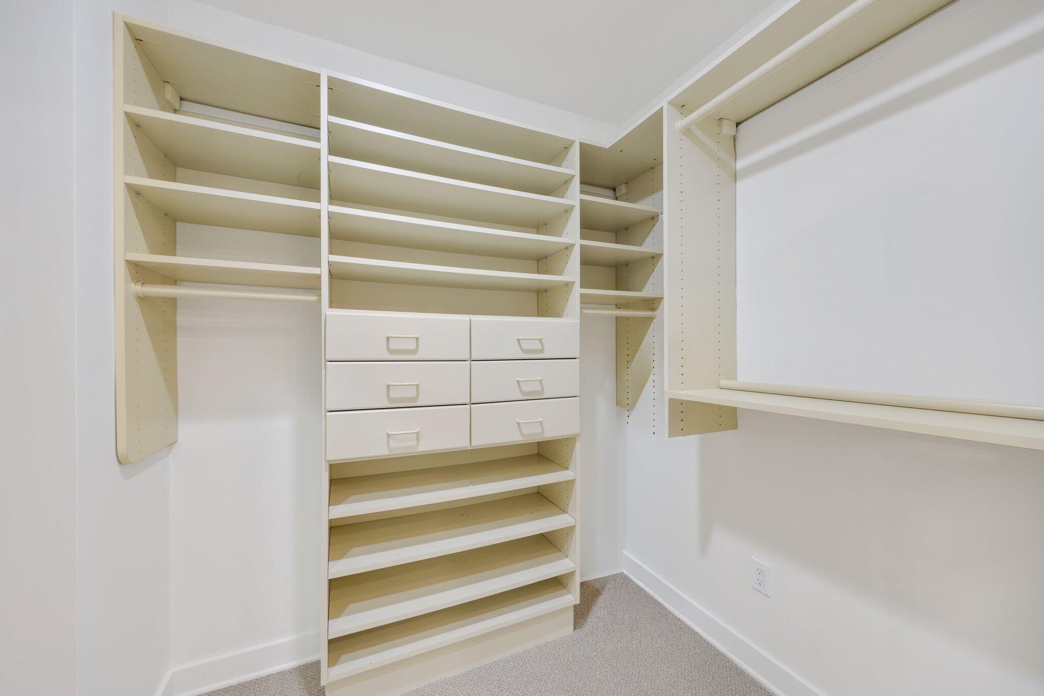 MLS #R11145524 image #52